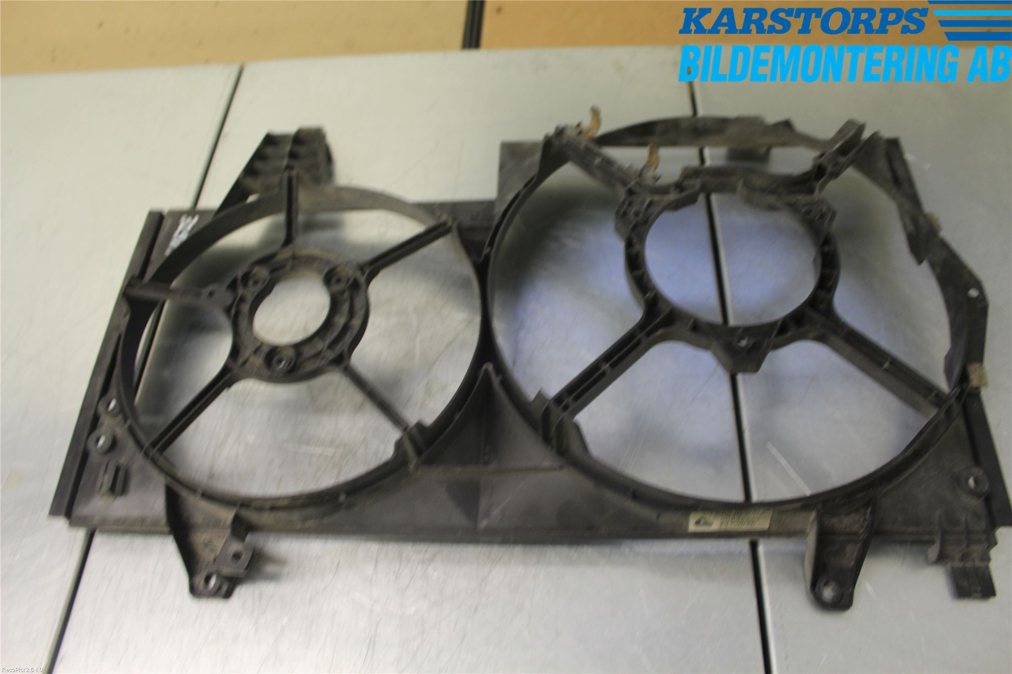 Volvo S40/V40    96-04 Kylfläktkåpa