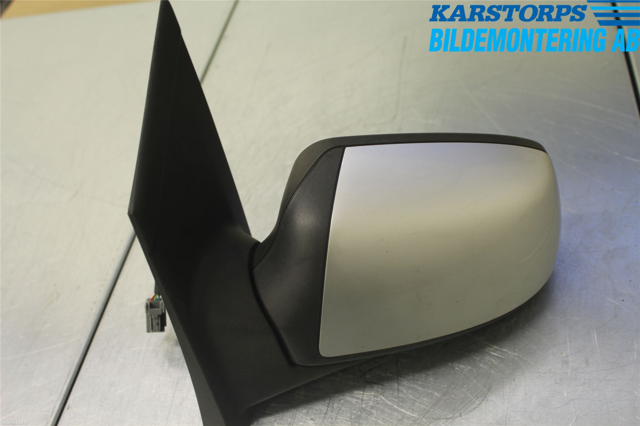 Ford FOCUS     04-07 Spegel Yttre El Vä