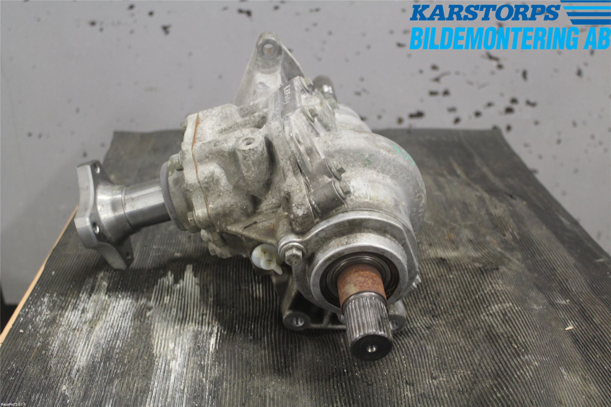 Dacia DUSTER 10-17 Växel Fördelningslåda