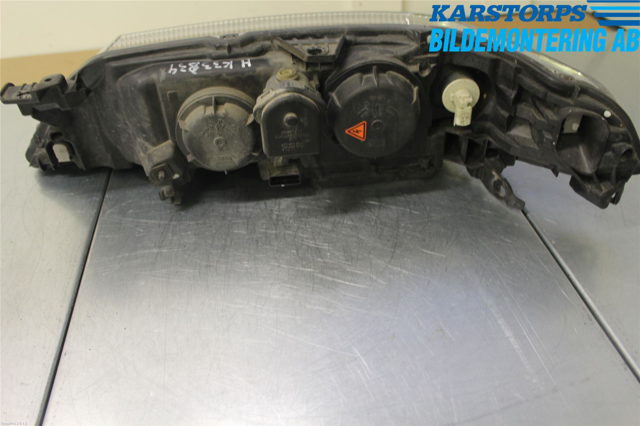 Renault LAGUNA II  01-05 Strålkastare Höger