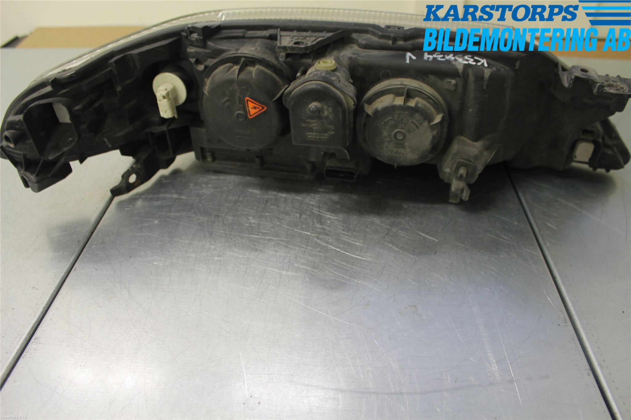 Renault LAGUNA II  01-05 Strålkastare Vänster