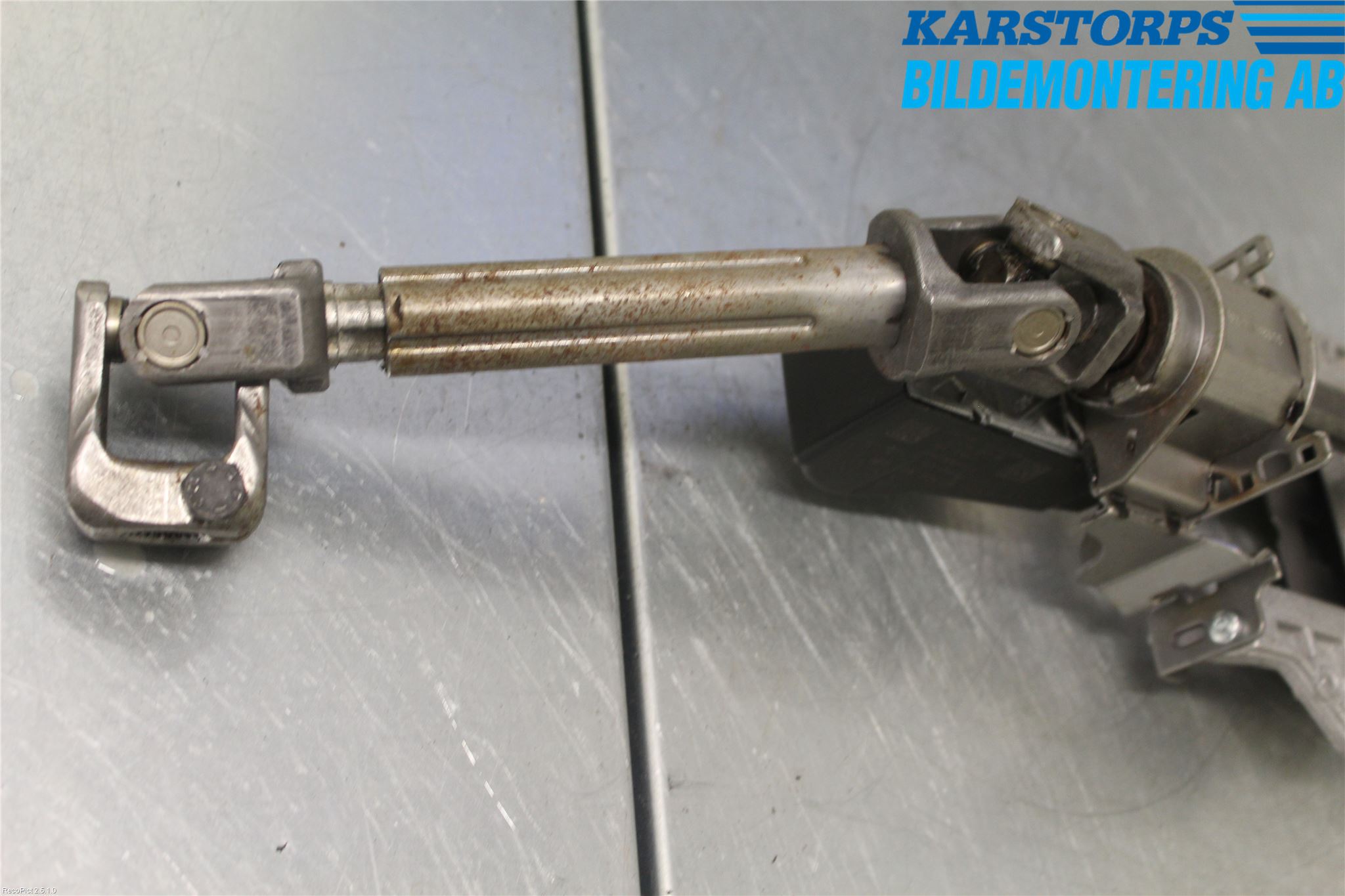 Volkswagen VW PASSAT 11-14 Rattaxelagg Justerbart