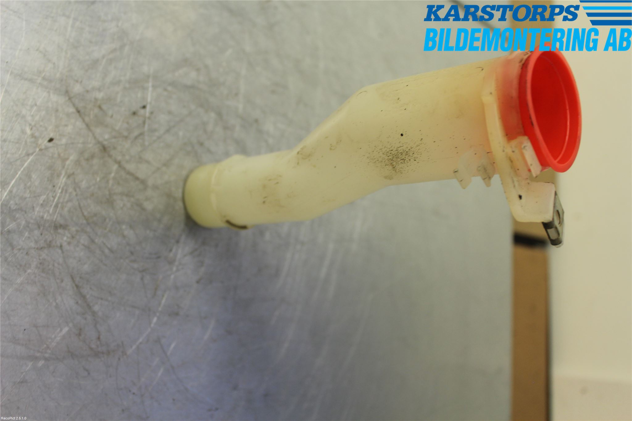 Volvo S80 04-06 Spolartank Påfyllningsrör