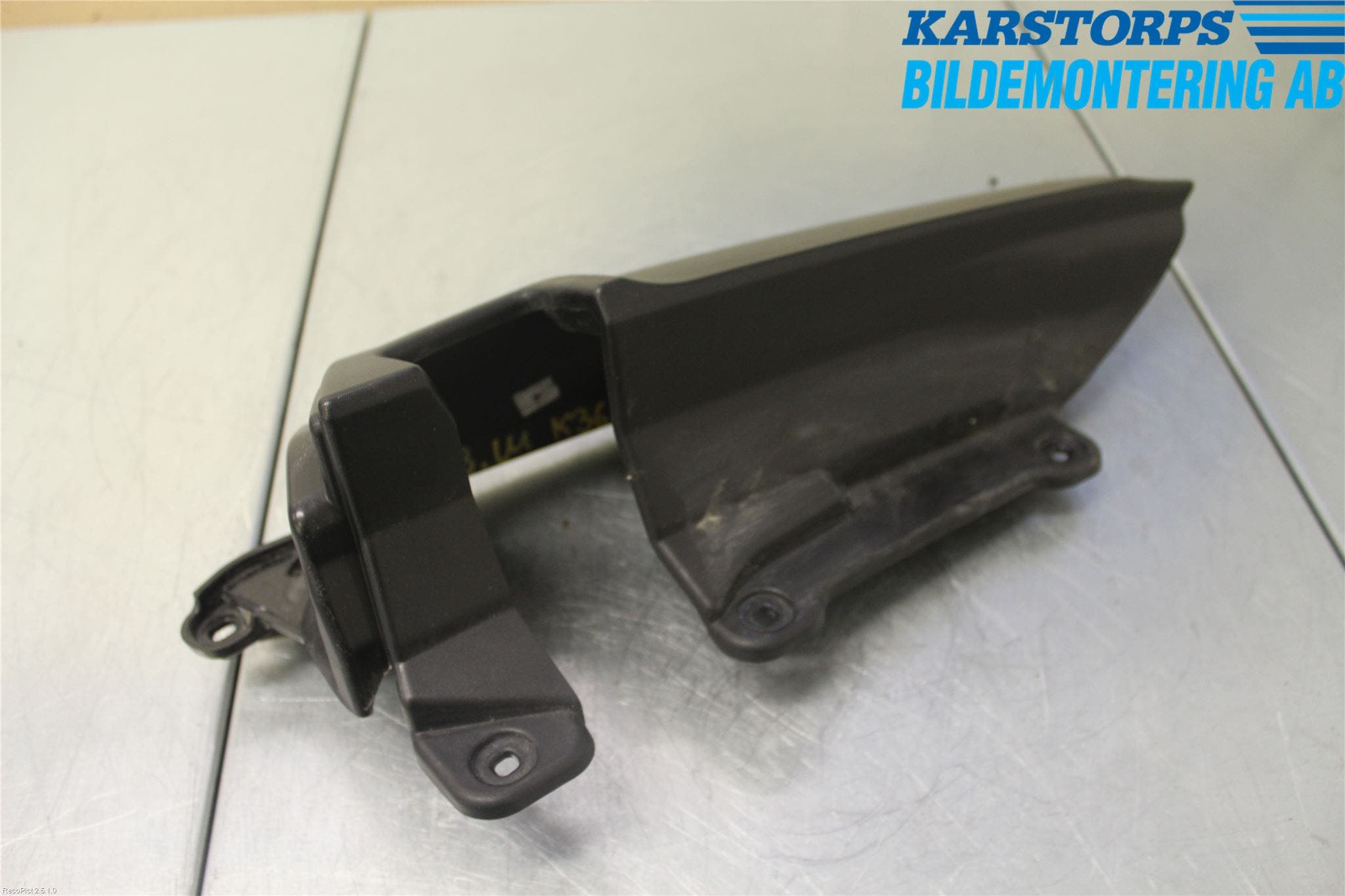 Dacia DOKKER 13- Bakljussarg