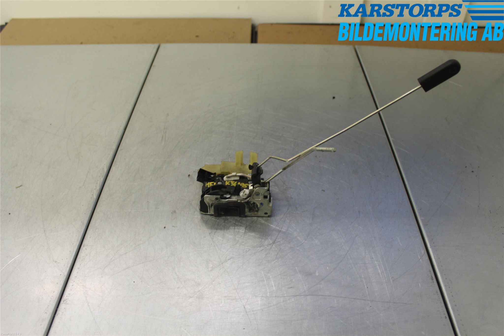 Dacia DOKKER 13- Låskista-Dörrlås