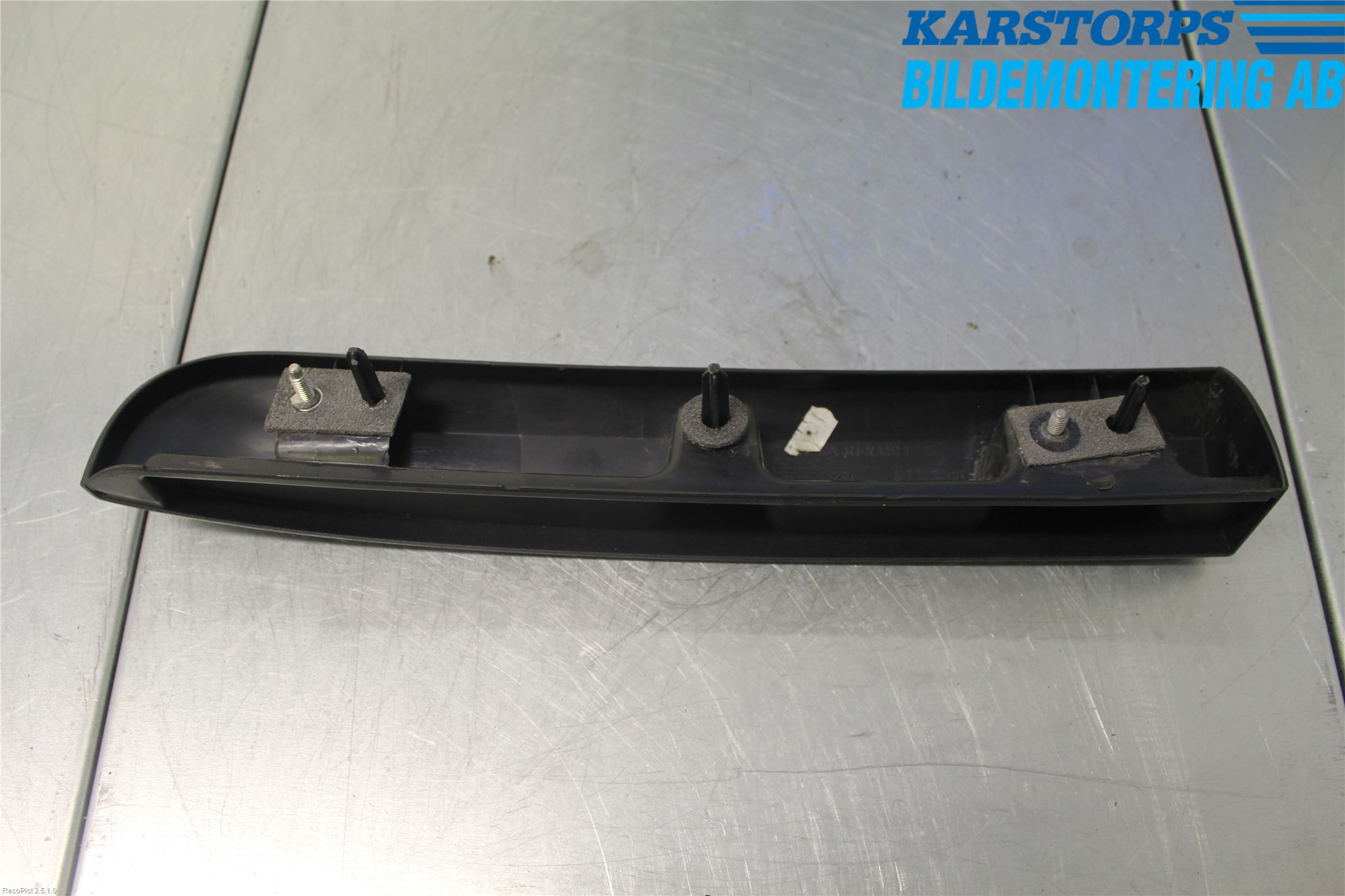 Dacia DOKKER 13- Dörr Dekorlist Bak Hö