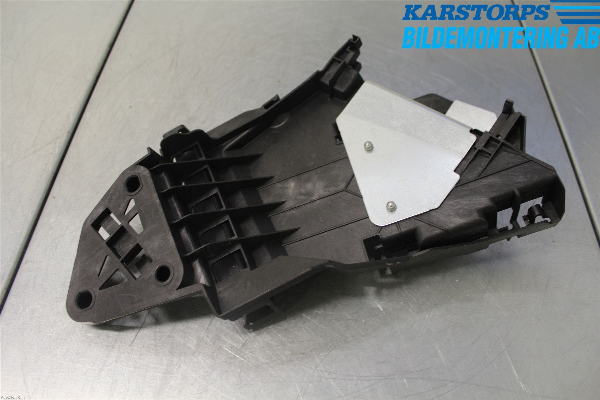 Volvo V60 14-18 Låskista-Dörrlås