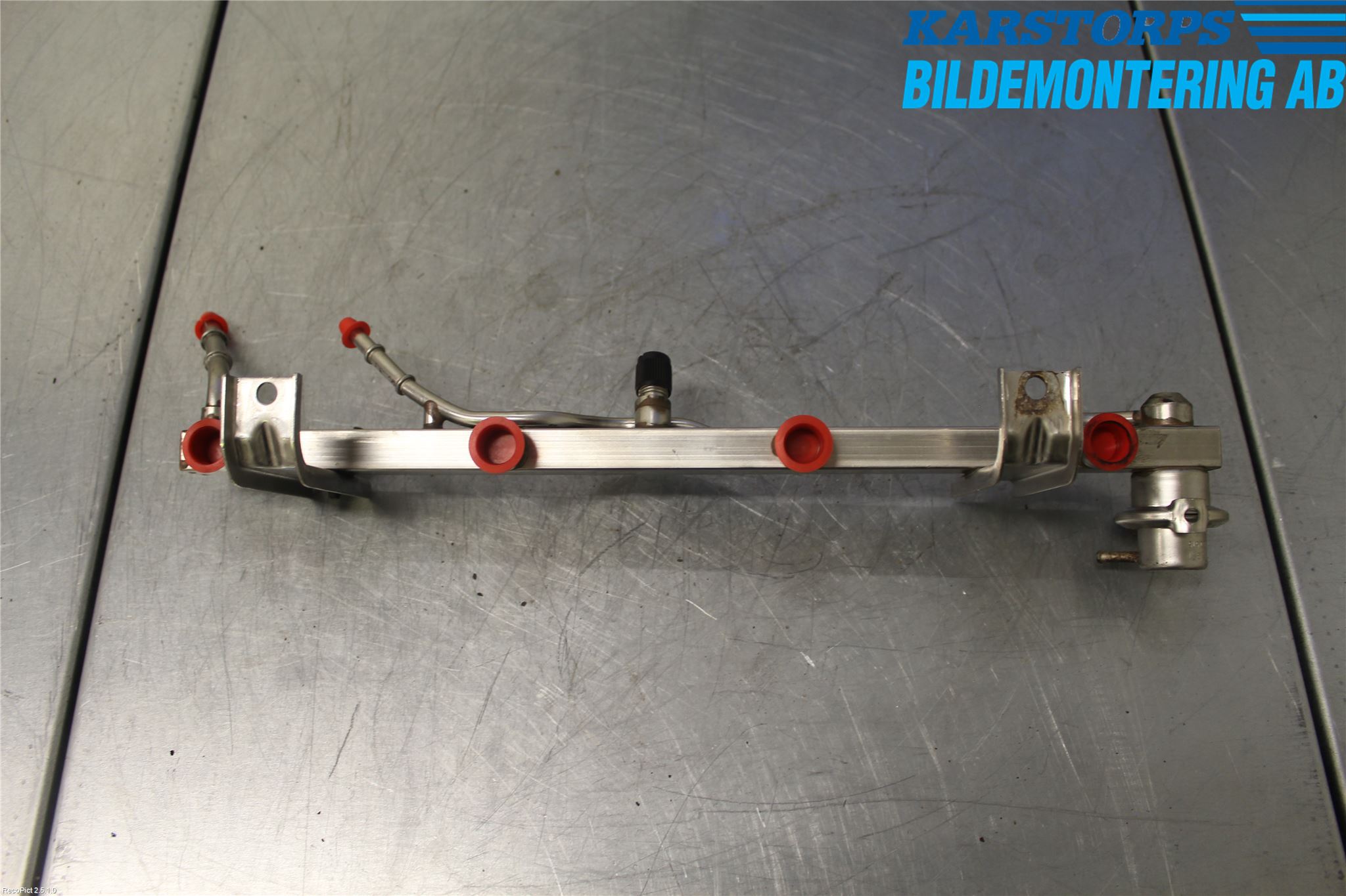 Saab 9-5 -05 Injspridarrör