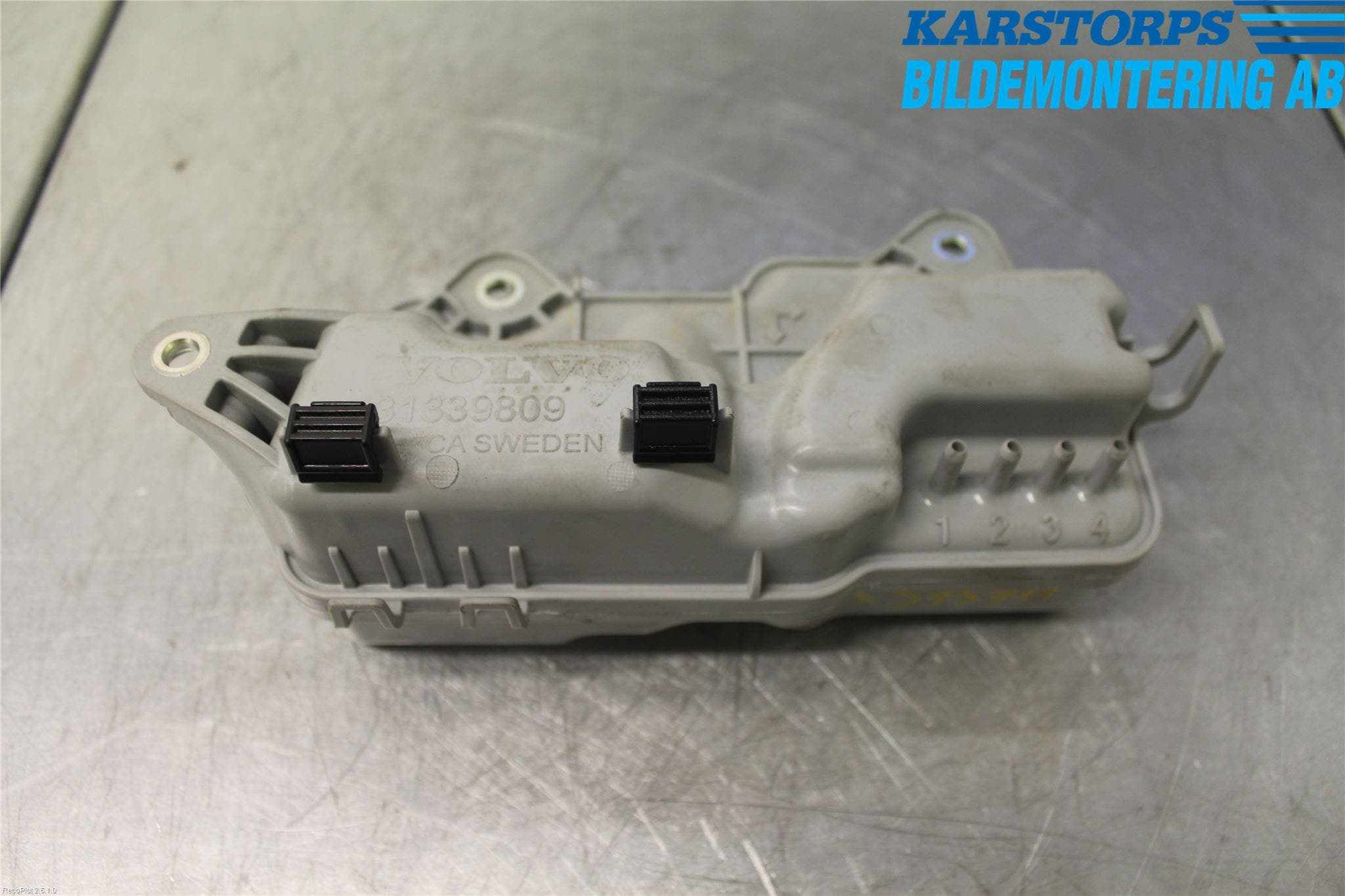 Volvo V60 14-18 Vacuumtank