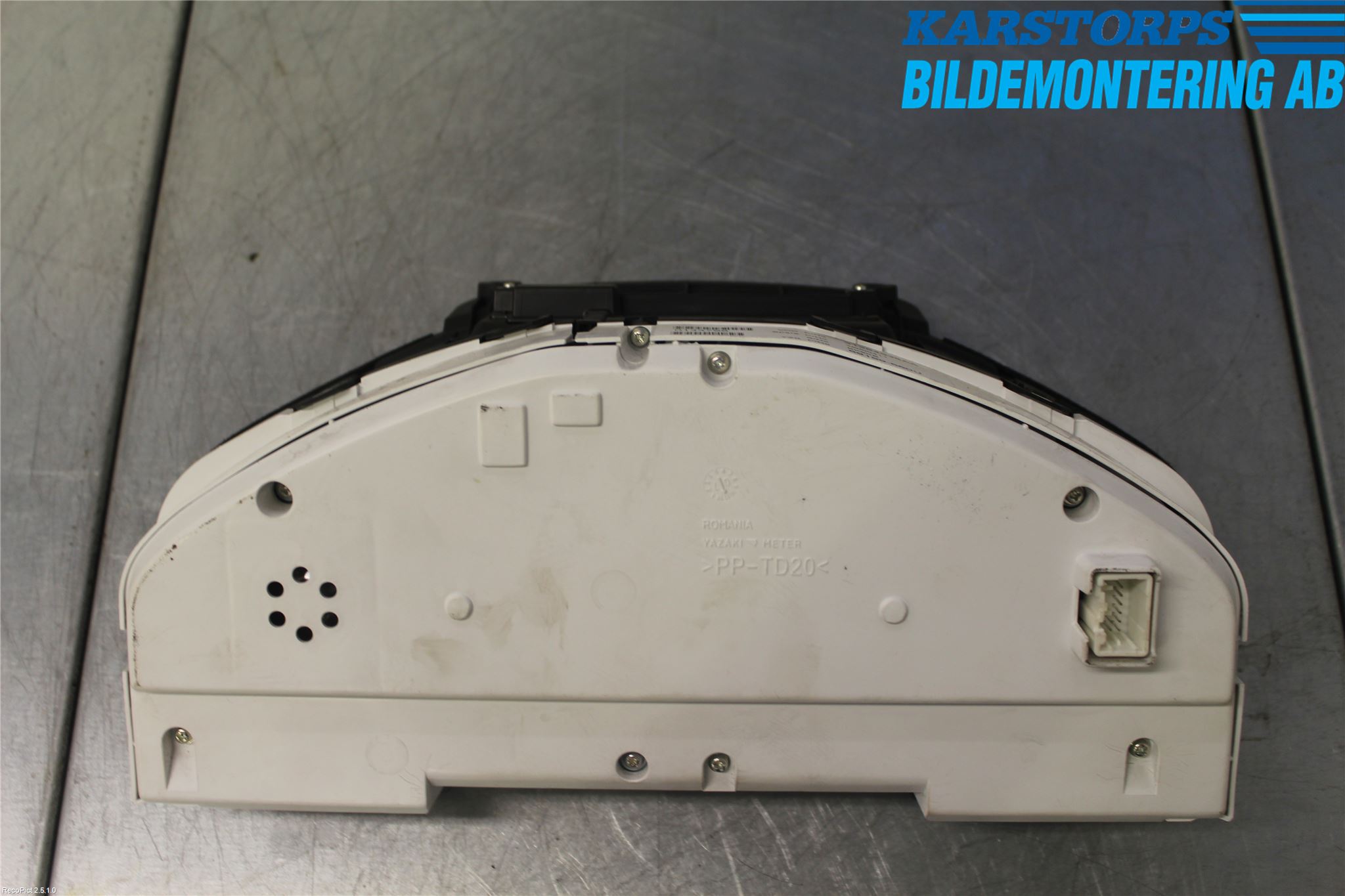 Volvo XC70 08-13 Instrument Komb