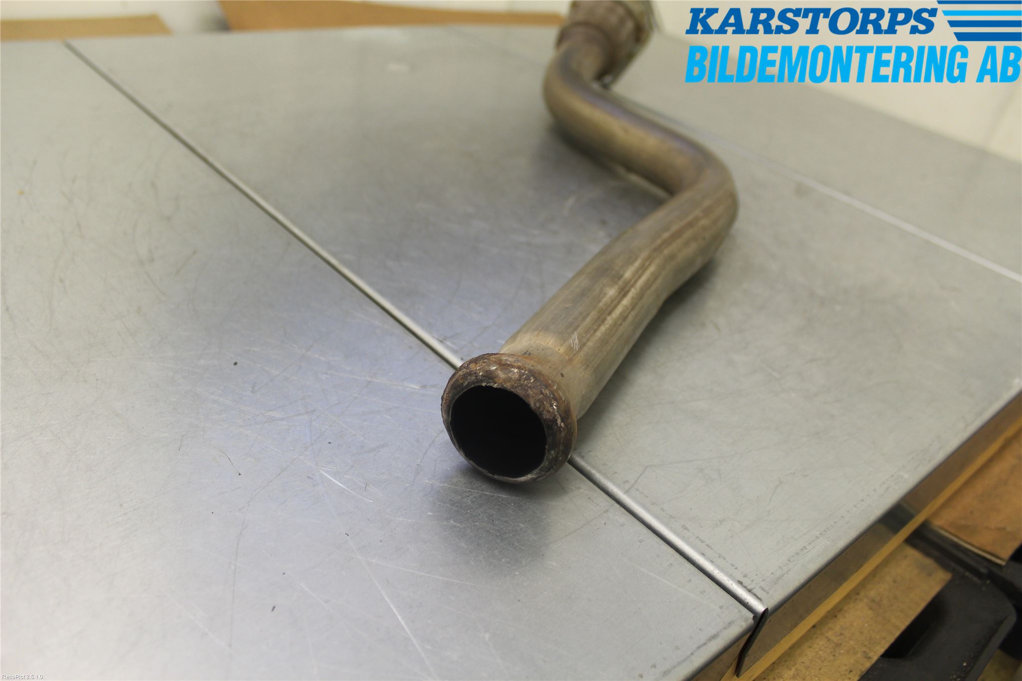 Renault CLIO II 01-08 Avgas Främre Rör