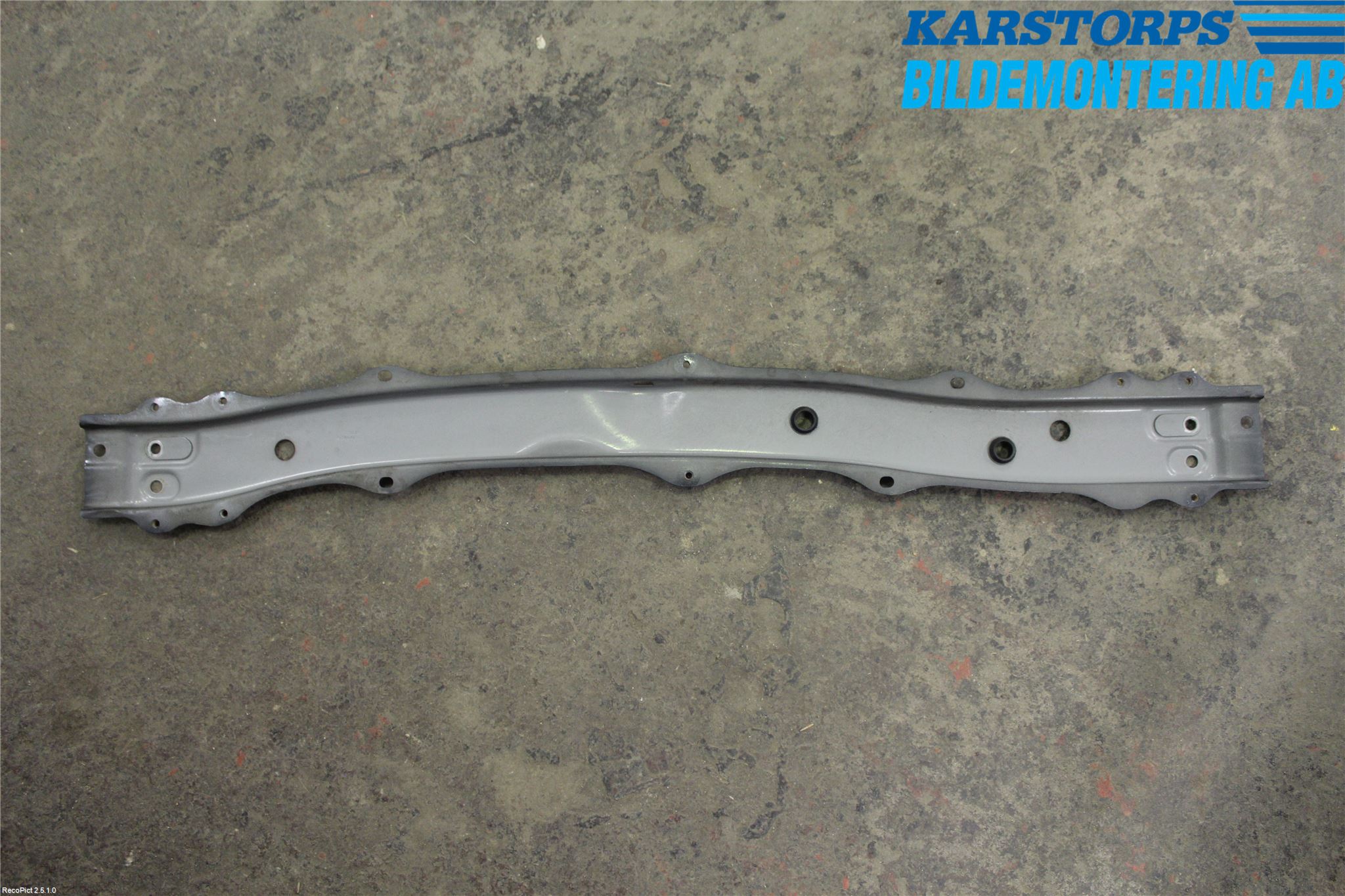 Toyota AYGO 06-14 Kylarfäste-Ram-Balk