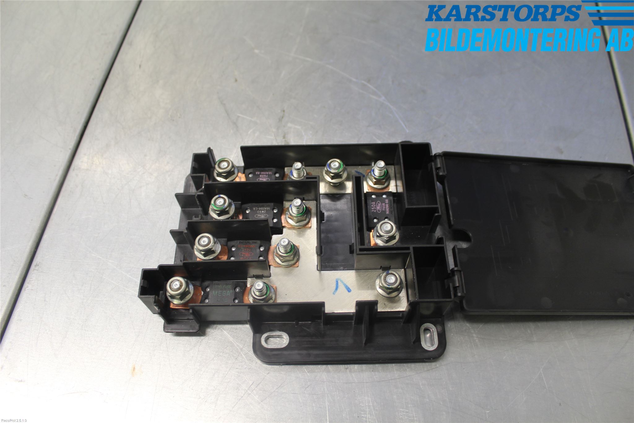 Jaguar XF 08-15 Säkringsdosa-Elcentral