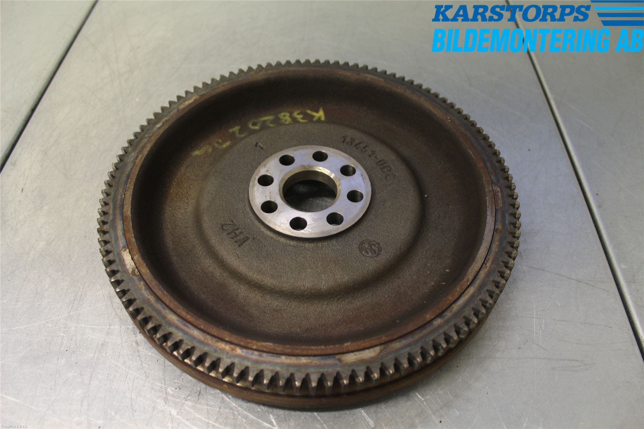 Toyota AVENSIS 98-02 Svänghjul Man