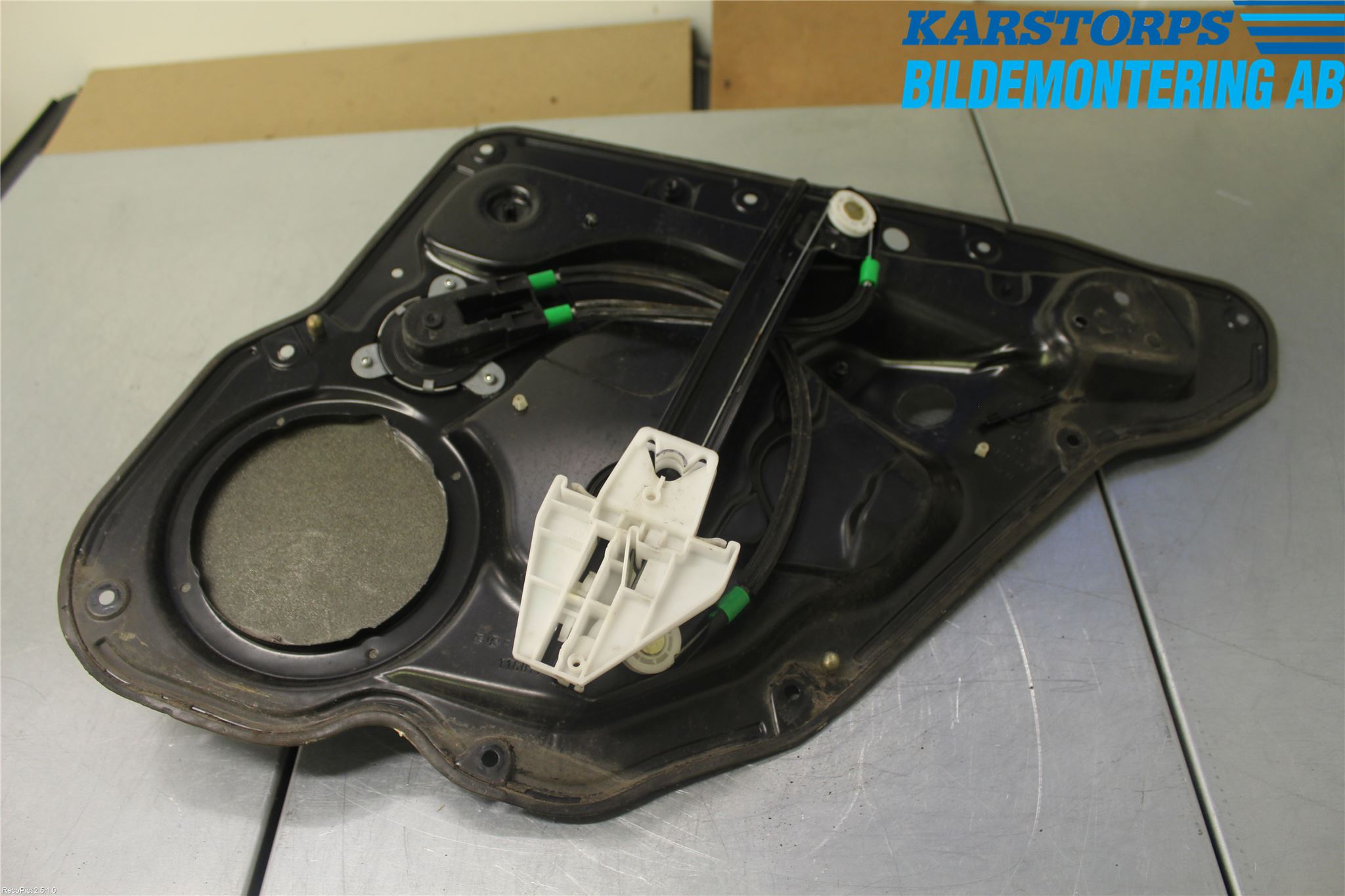 Seat LEON -05 Fönsterhissats Manuell