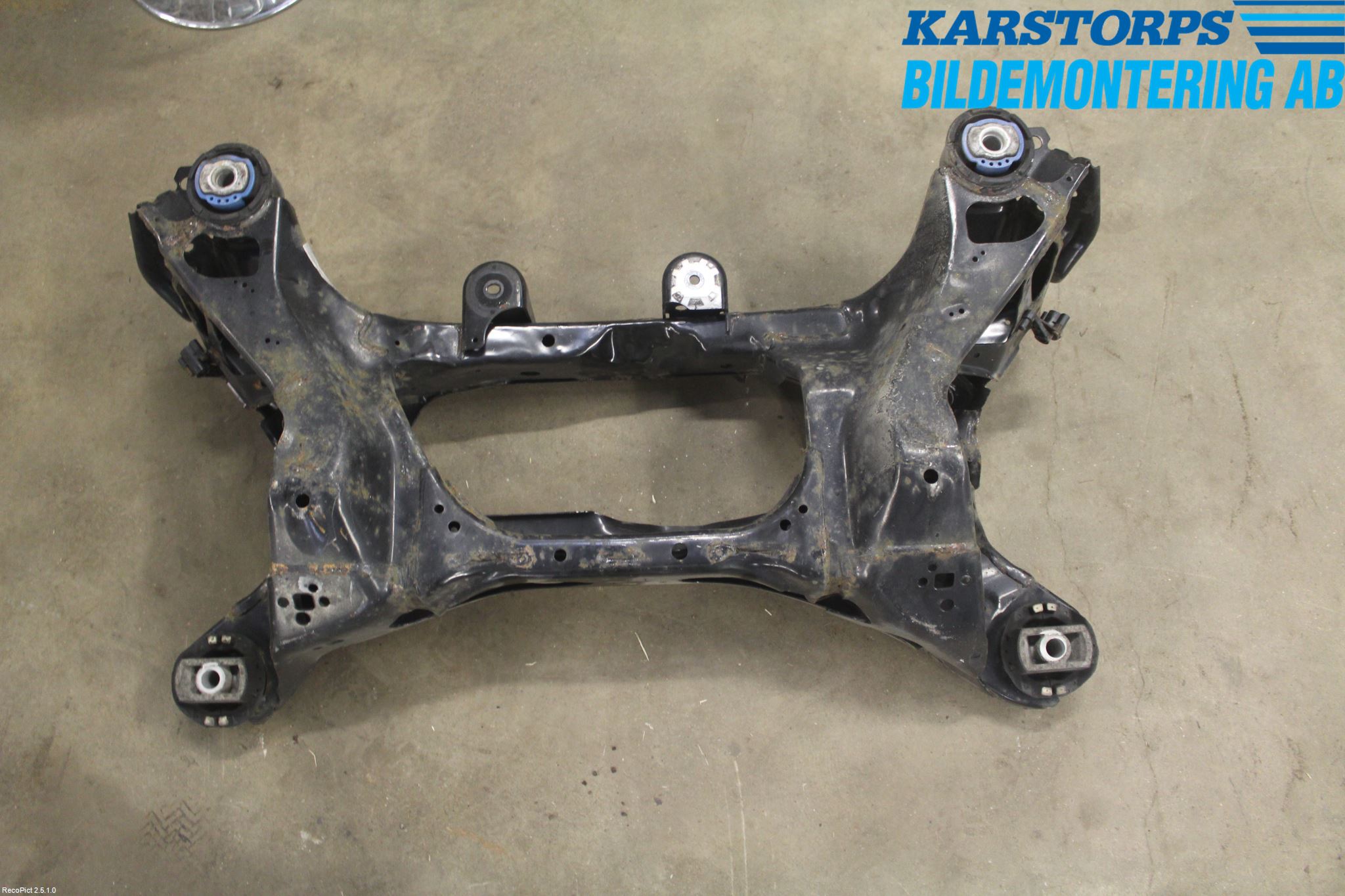 Jaguar XF 08-15 Bakaxelbalk