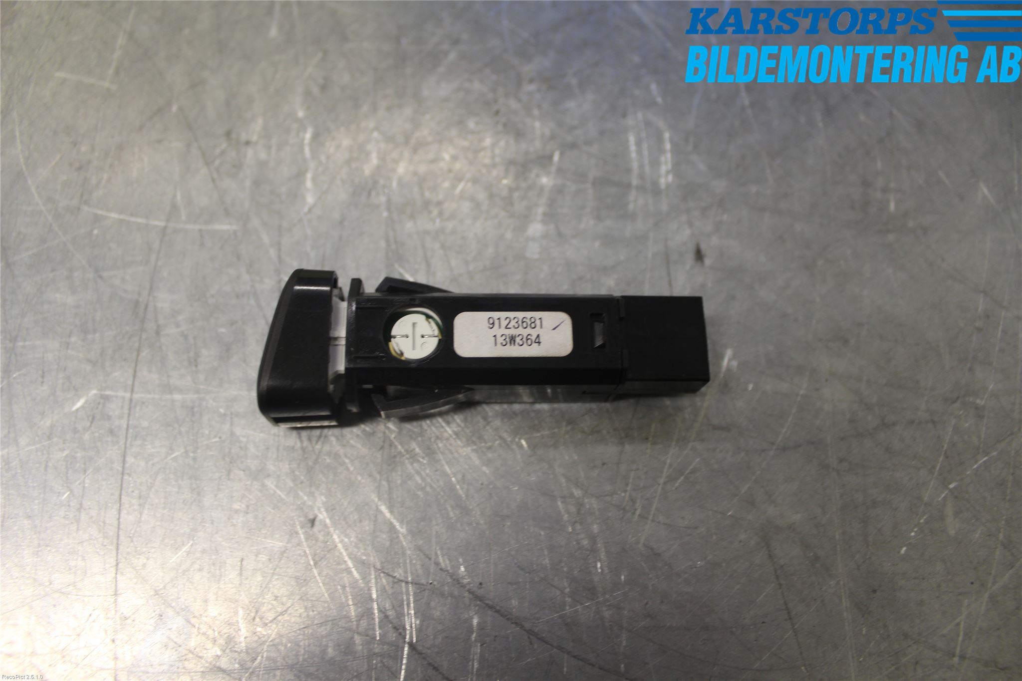 Volvo V60 14-18 Strömställare Varnings