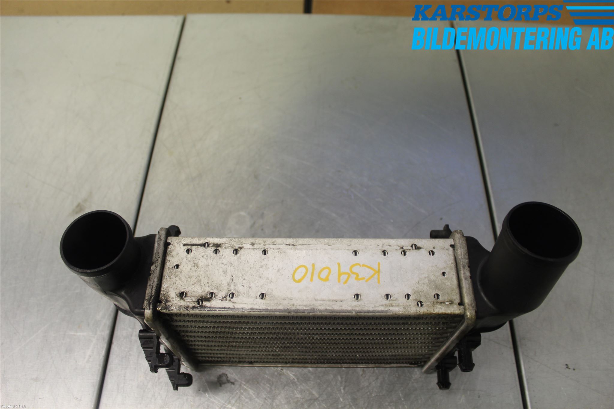 Audi A4/S4 94-99 Laddluft-Intercooler Kyl