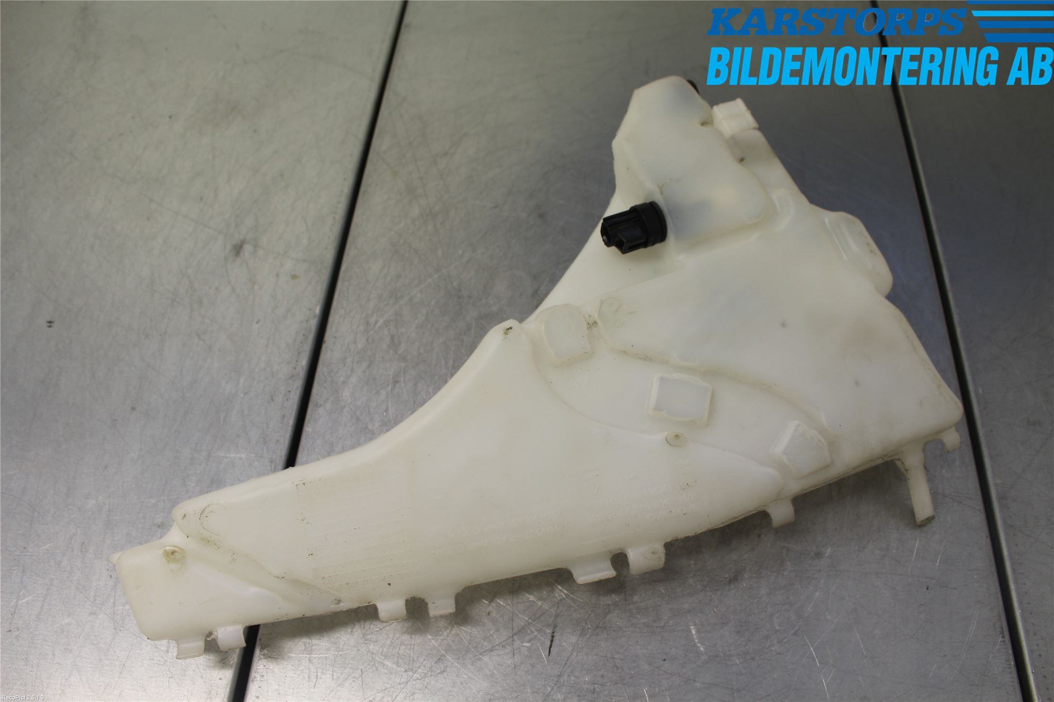 Volvo C30 07-10 Spolartank Vindruta-Strål