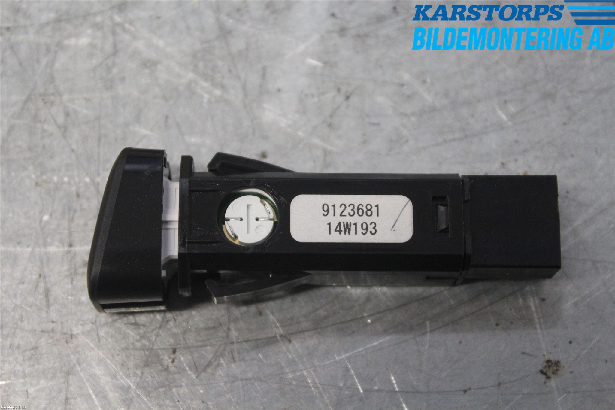 Volvo V60 14-18 Strömställare Varnings