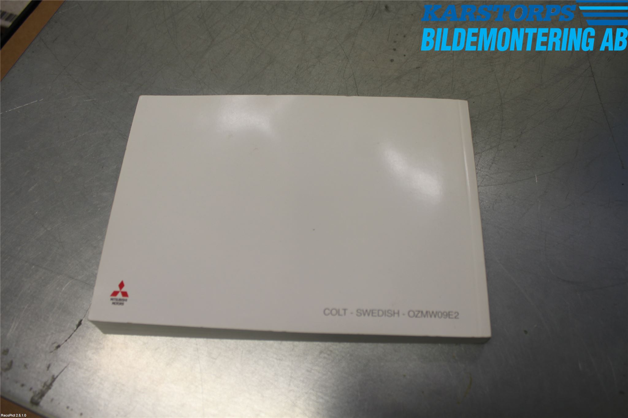 Mitsubishi COLT 09-13 Instruktionsbok