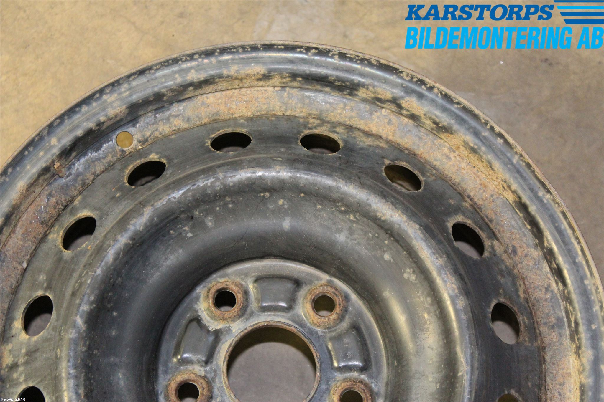 Toyota PREVIA -00 Fälg Plåt