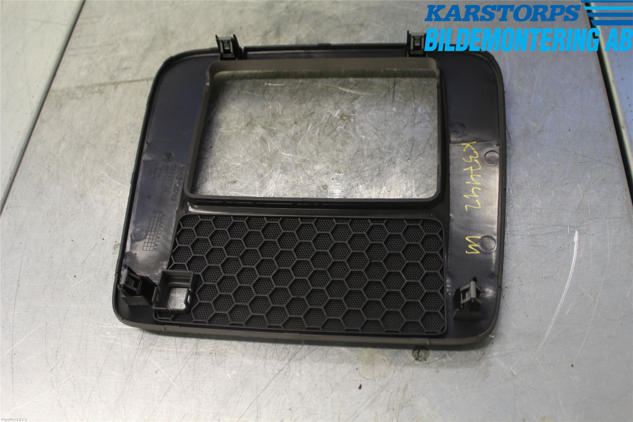 Volvo V50 04-07 Högtalare Galler