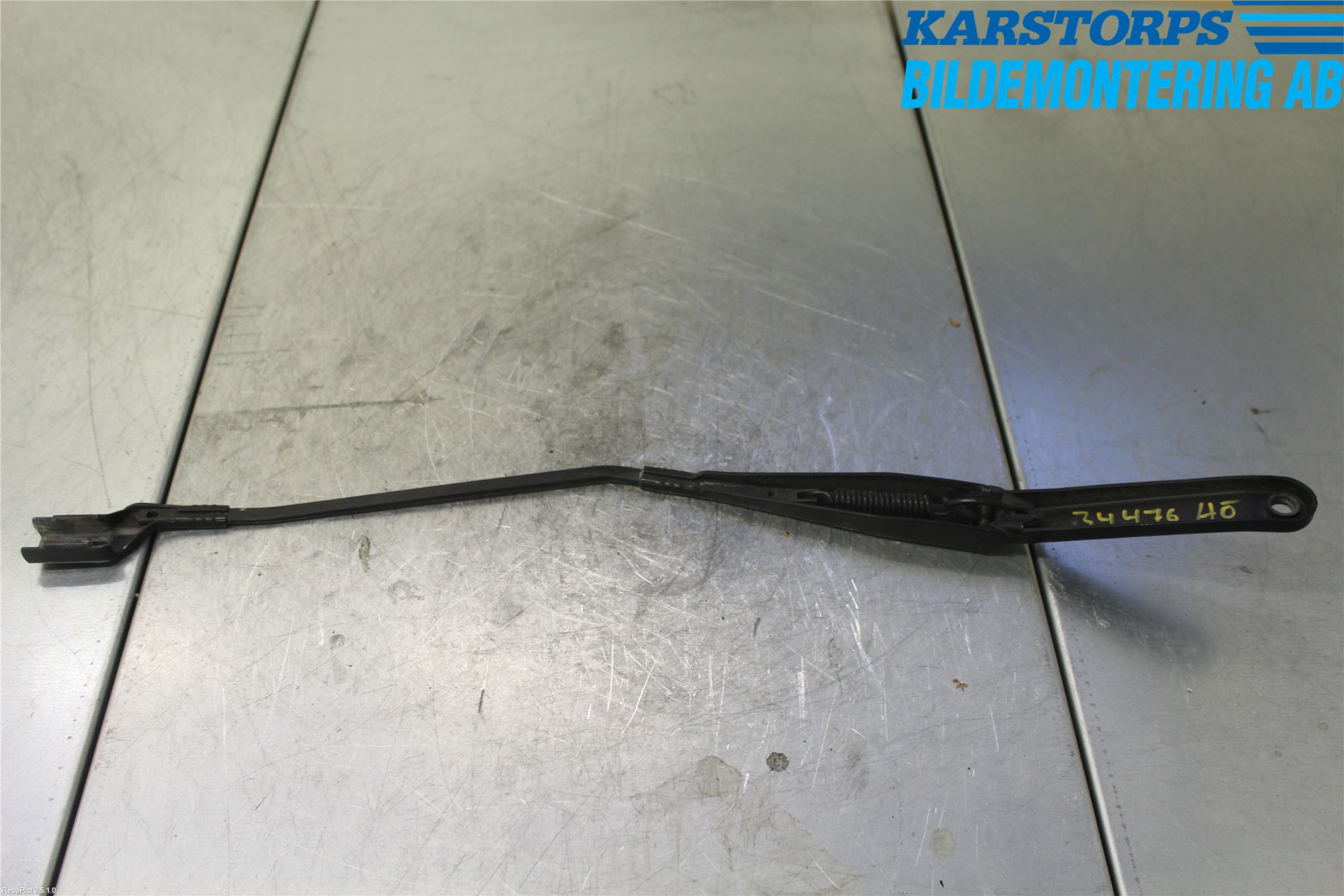 Ford KUGA 08-12 Torkararm Armar Vindruta