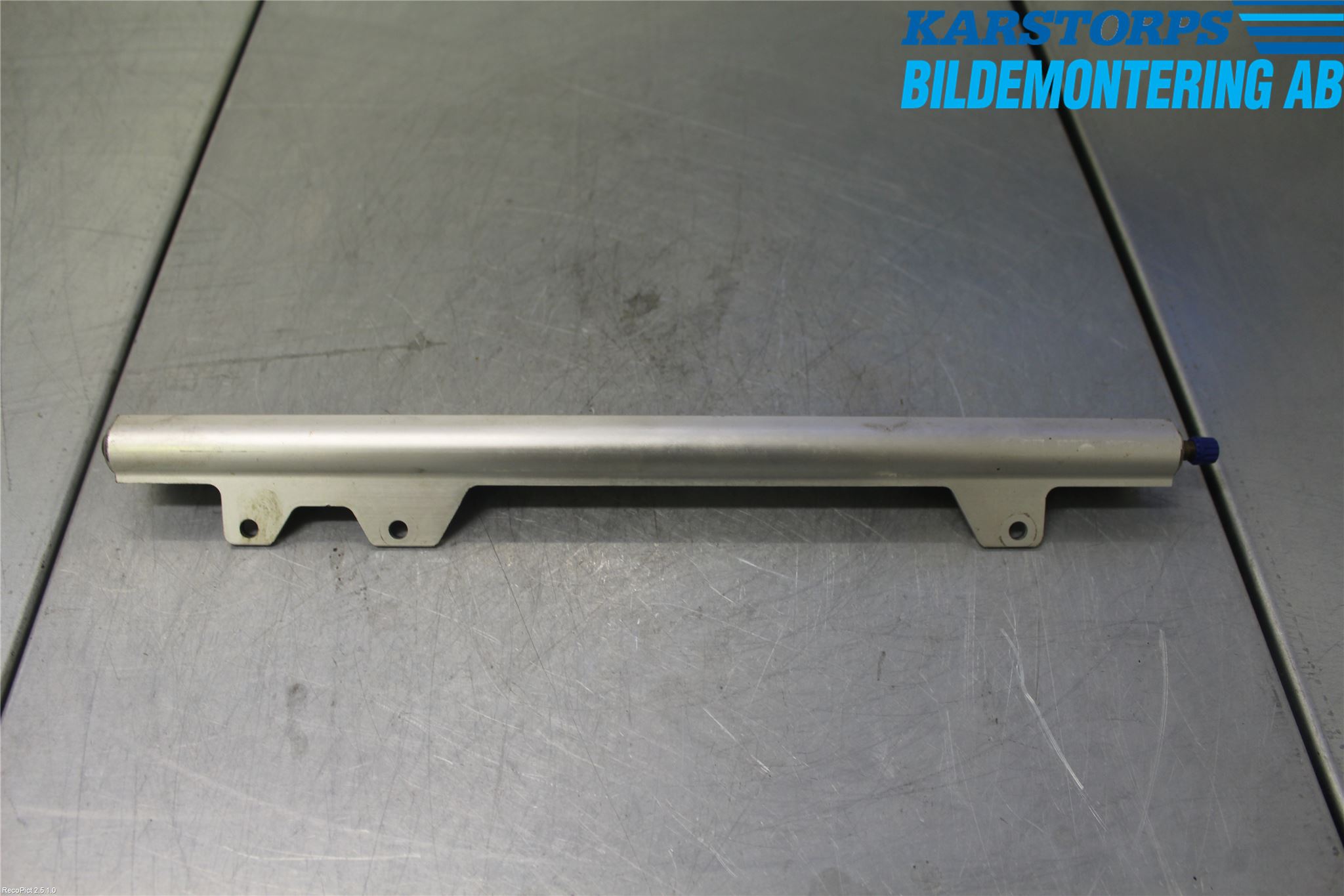 Volvo XC70 01-04 Injspridarrör