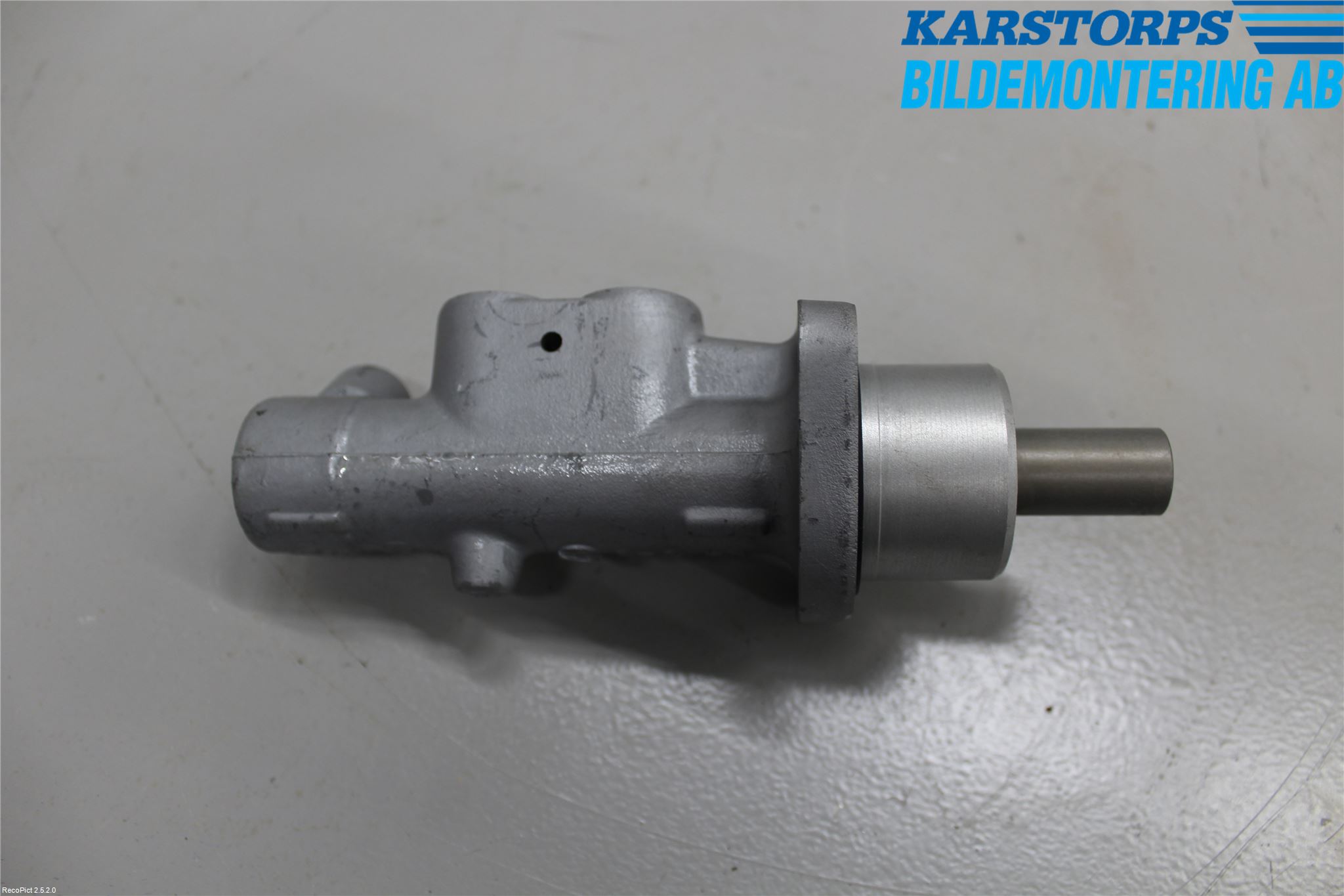 Renault CLIO III  09-12 Broms Huvudcylinder