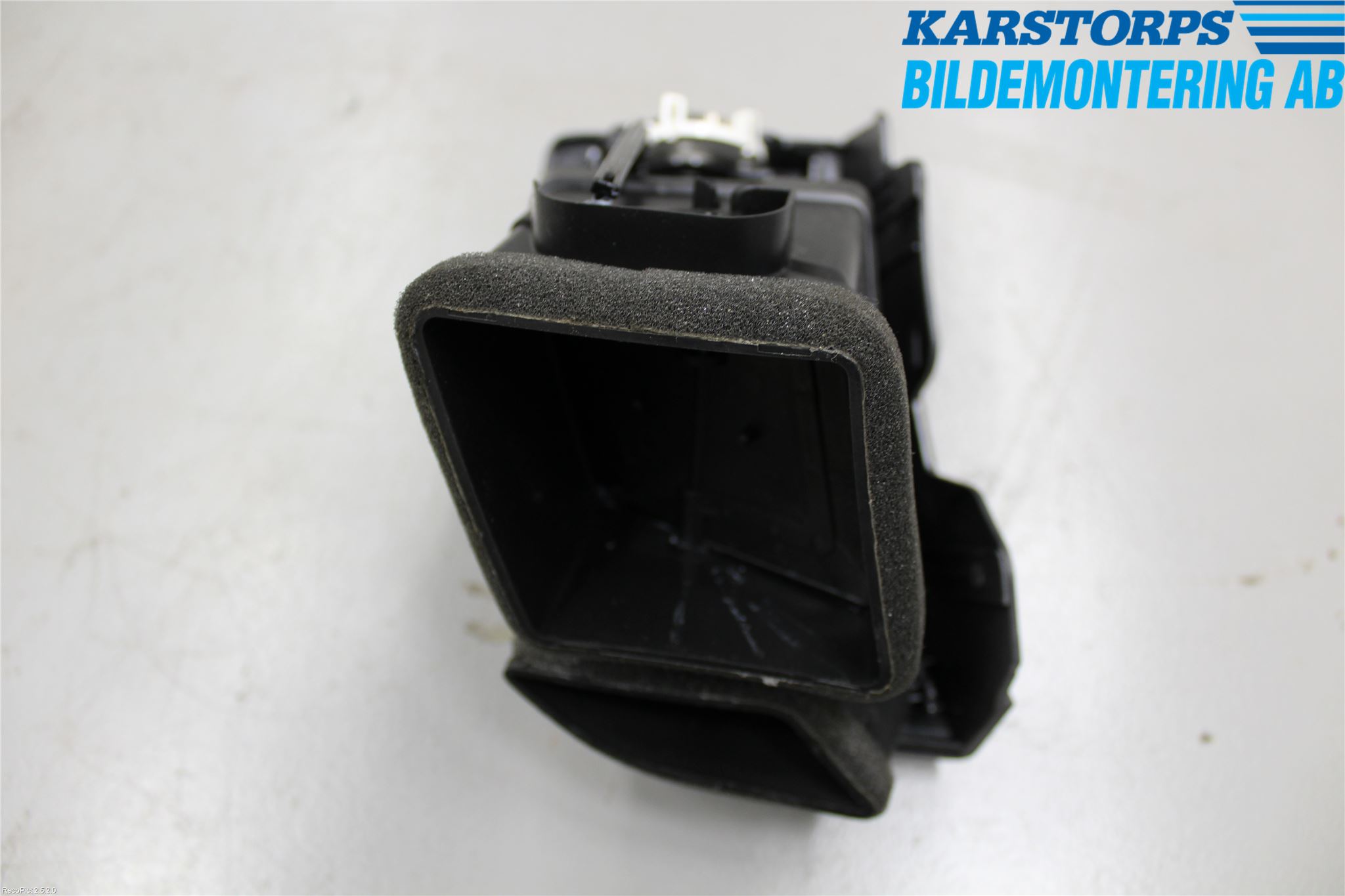 Hyundai i20 PB 09-14 Defrosterkanal-Munstycke