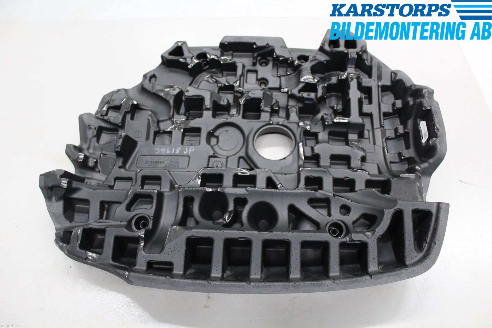 Volvo V40 12-19 Motorkåpa