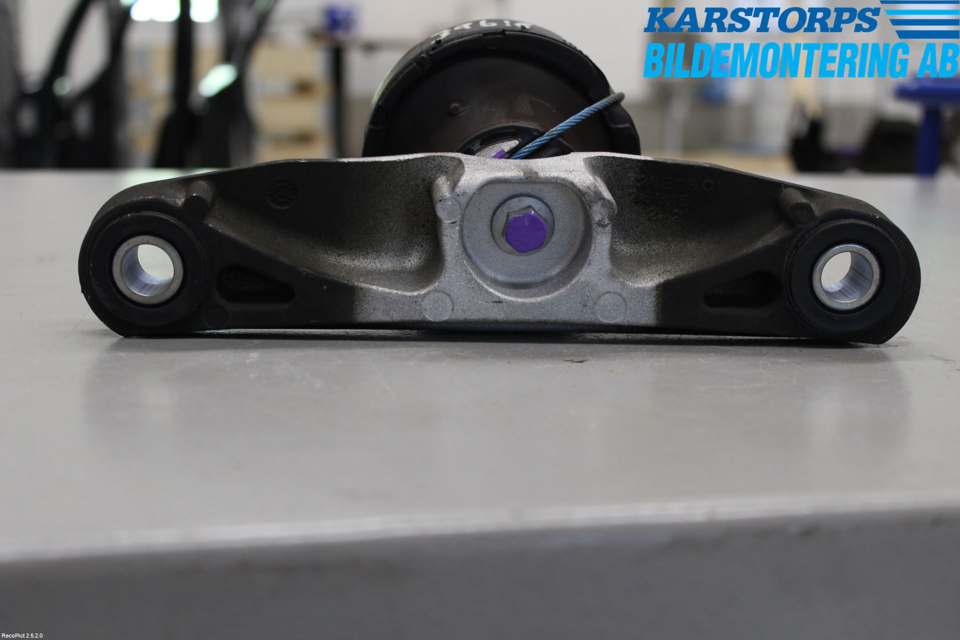 Volvo V40 12-19 Motorkudde