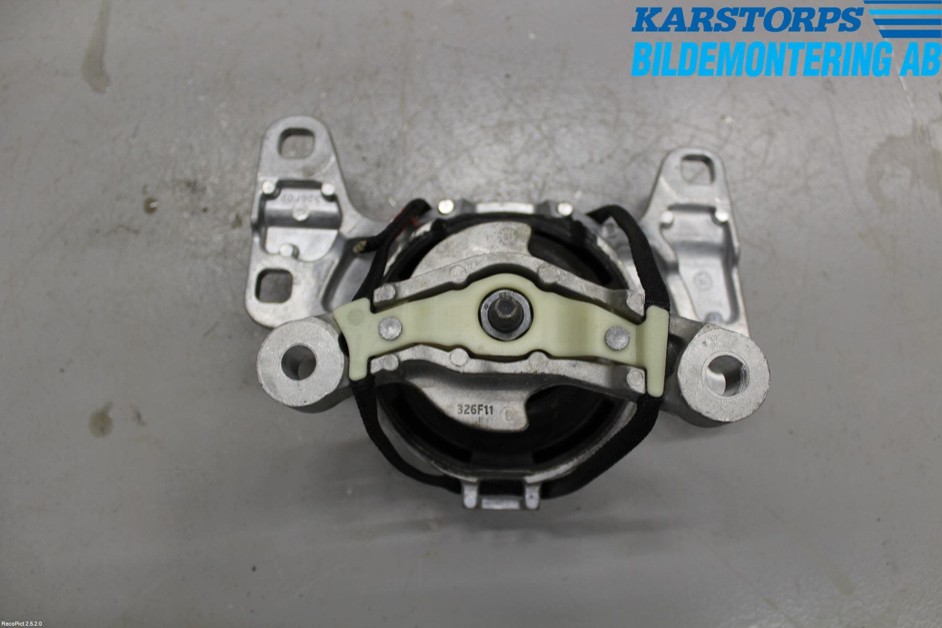 Volvo V40 12-19 Motorkudde