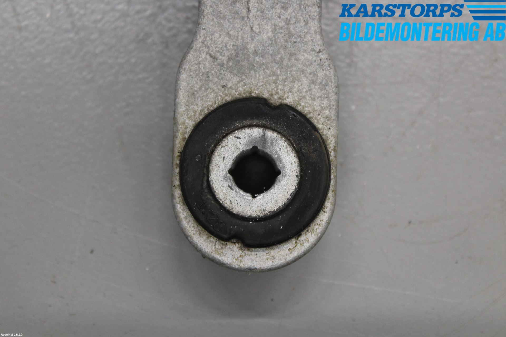 Volvo V40 12-19 Motorkudde