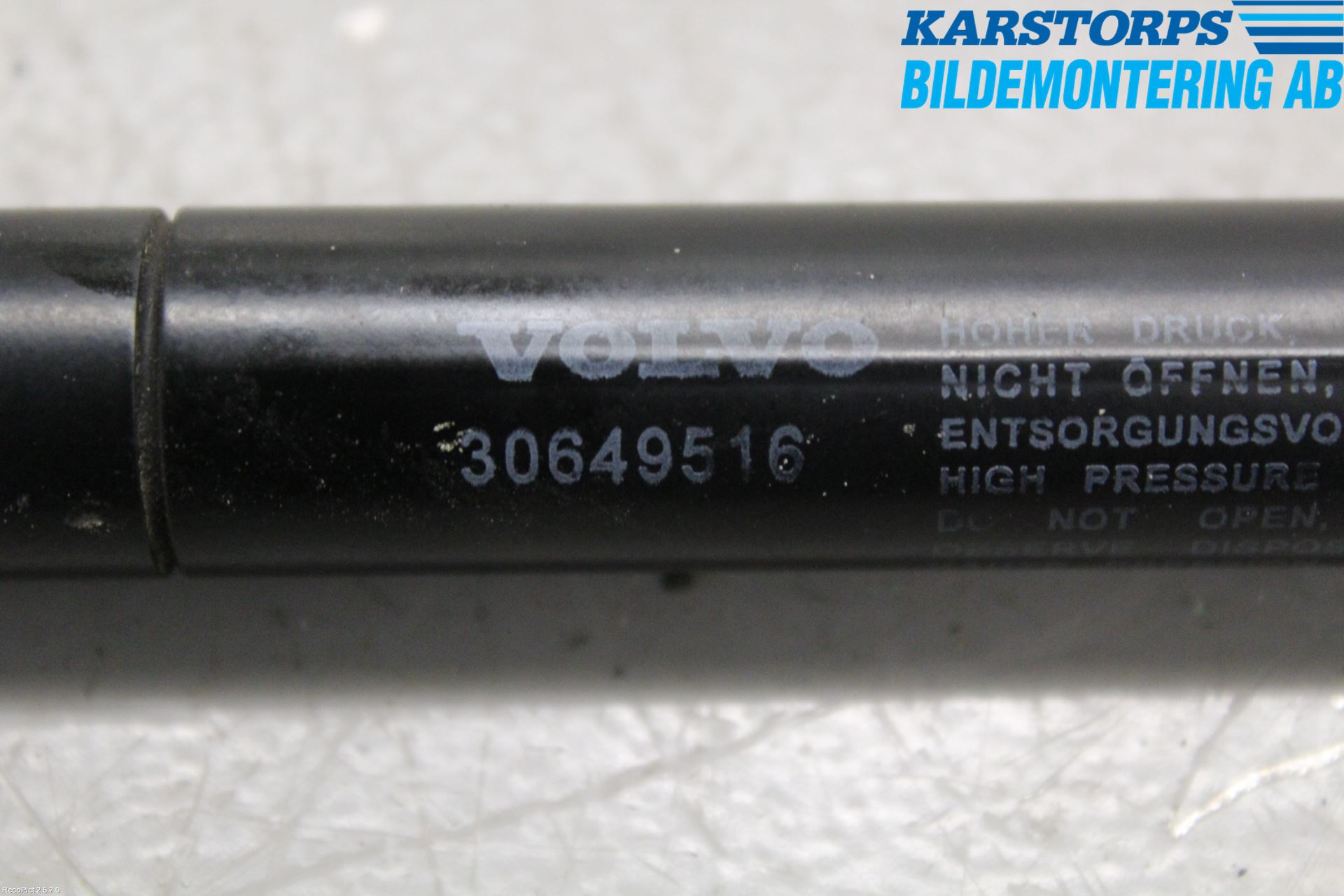 Volvo V70 08-13 Gasfjäder Motorhuv