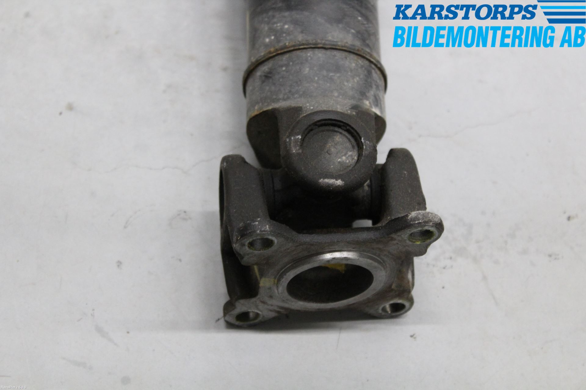 Hyundai SANTA FE  06-12 Mellanaxel Komp