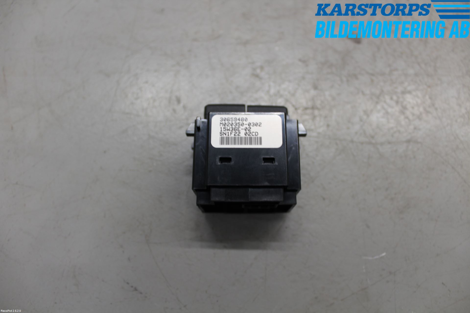 Volvo V40 12-19 Strömställare Stolvärme