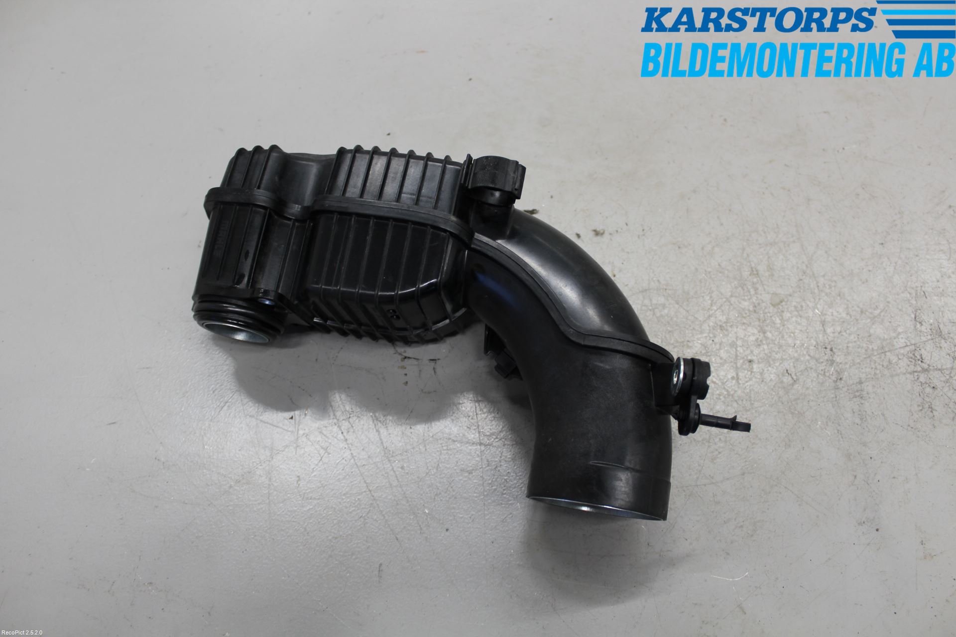 Volvo V40 12-19 Resonatorrör