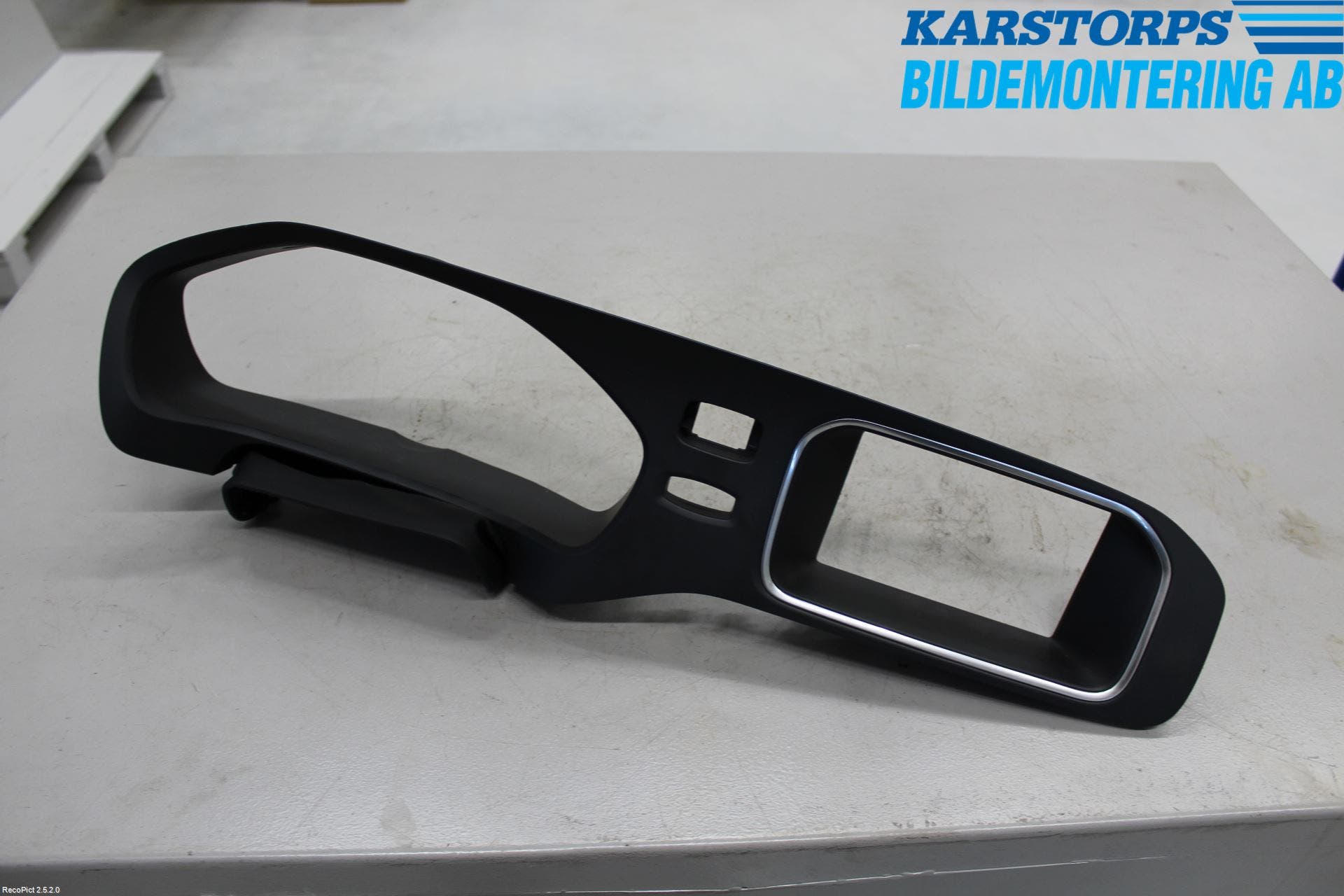 Volvo V40 12-19 Instrumentsarg