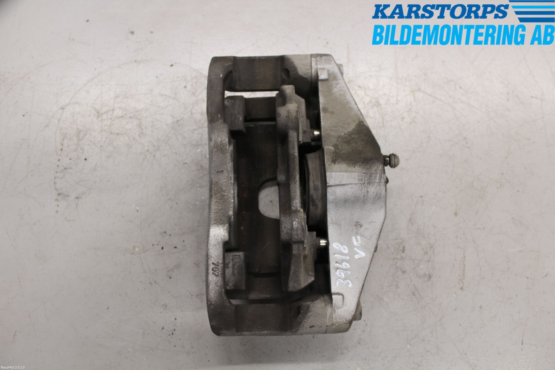 Volvo V40 12-19 Bromsok Fram Vänster