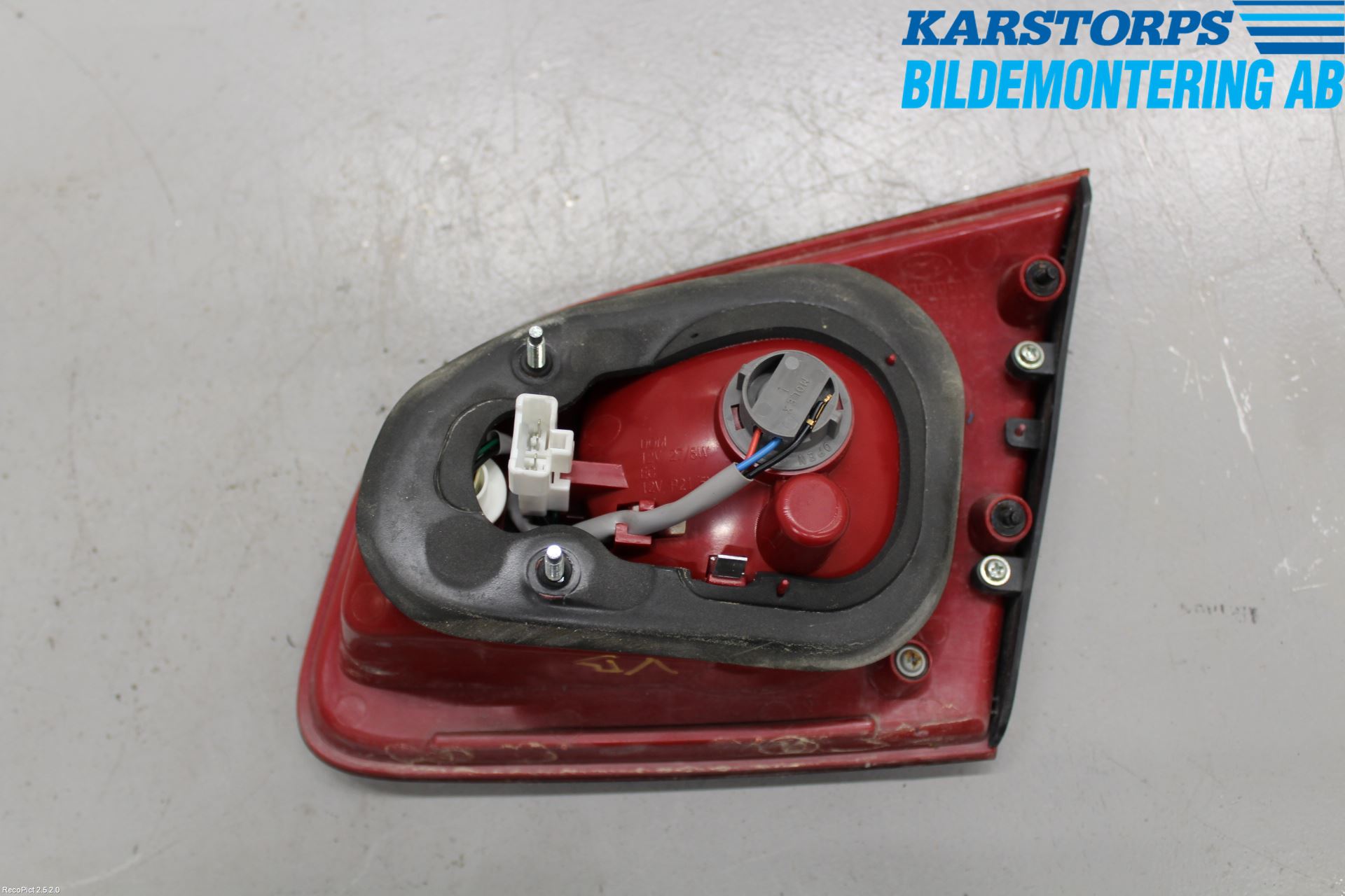 Hyundai SANTA FE  06-12 Bakljus Lucka Vä