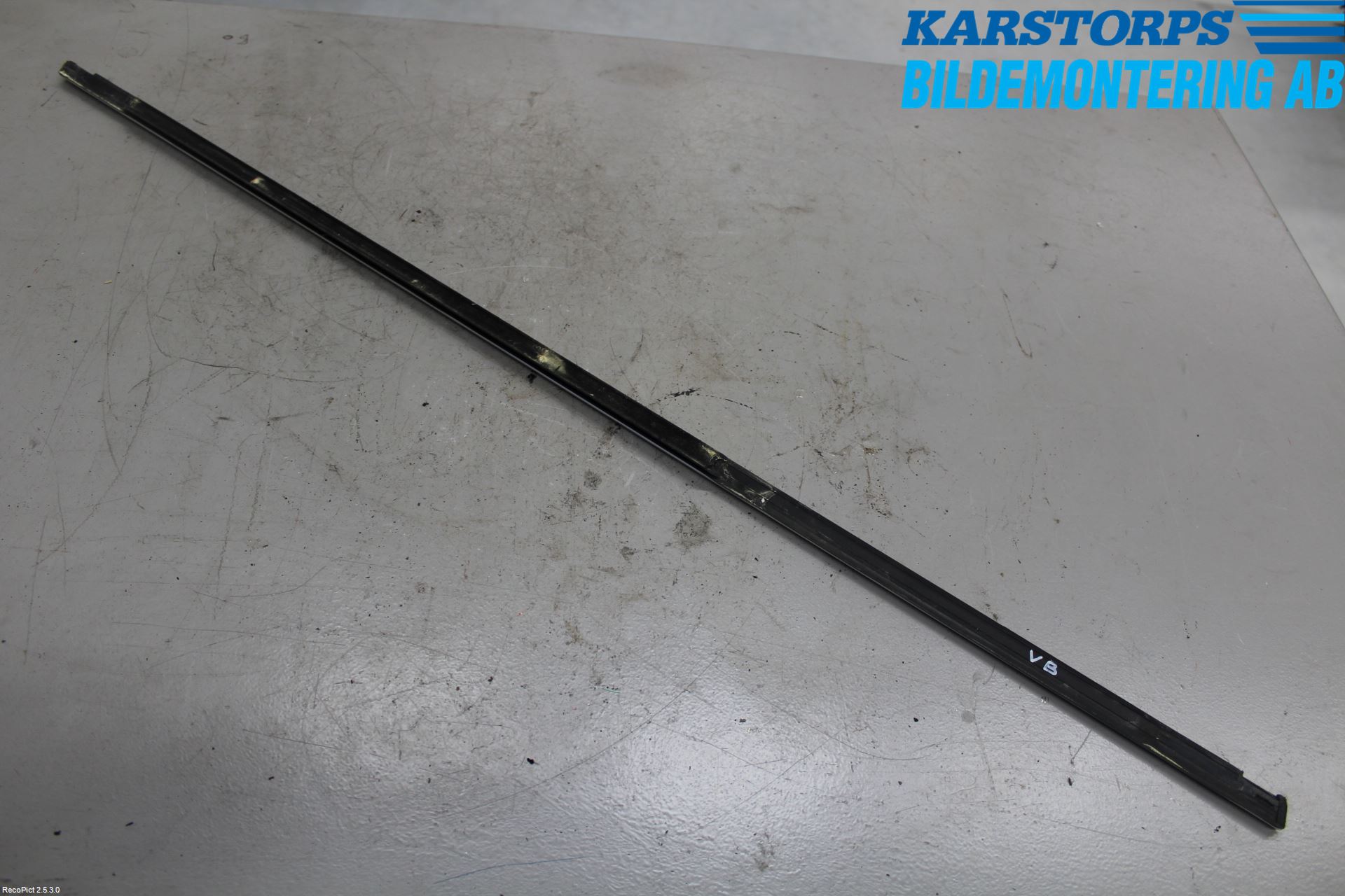 Volvo V60 14-18 Dörr Dekorlist Bak Vä