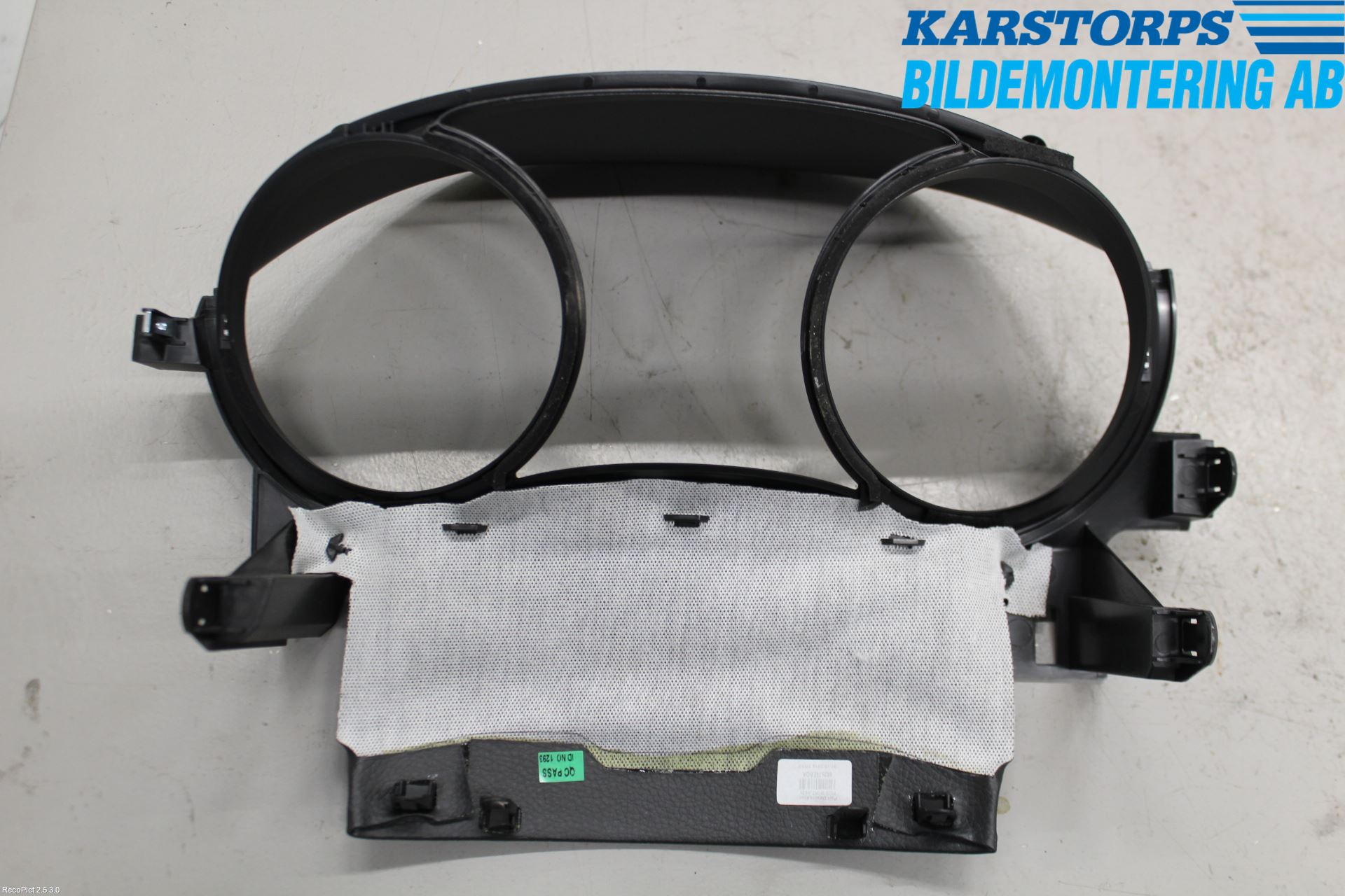 Nissan QASHQAI 14-17 Instrumentsarg