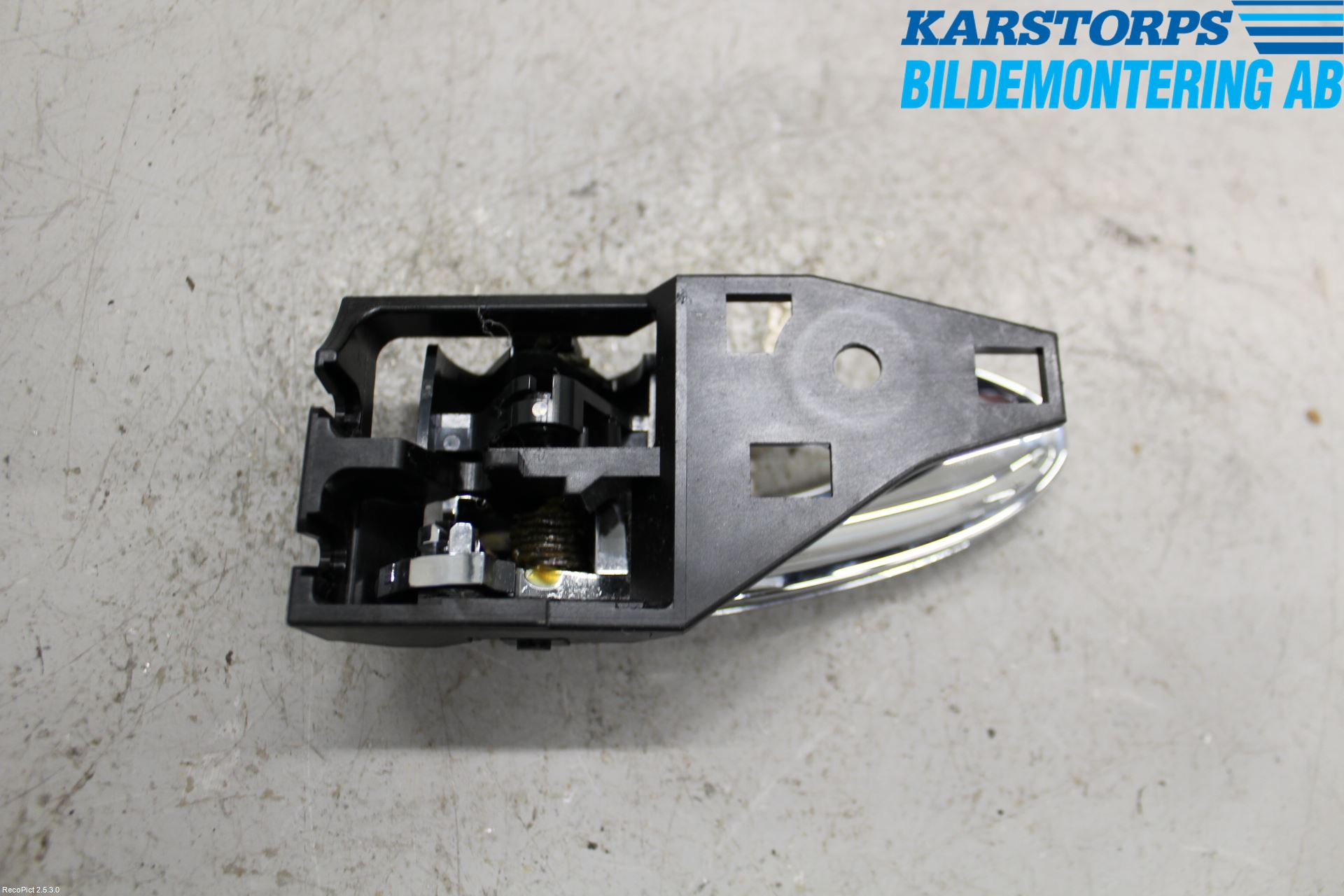 Toyota RAV 4 06-12 Dörrhandtag Inre Hö