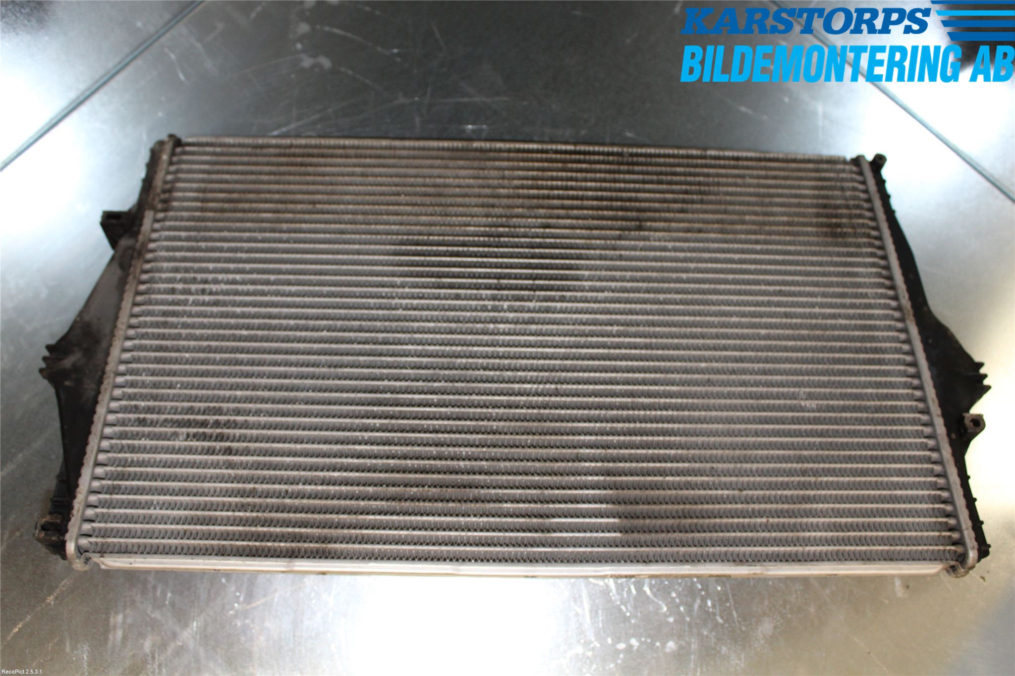 Volvo V70 00-04 Laddluft-Intercooler Kyl