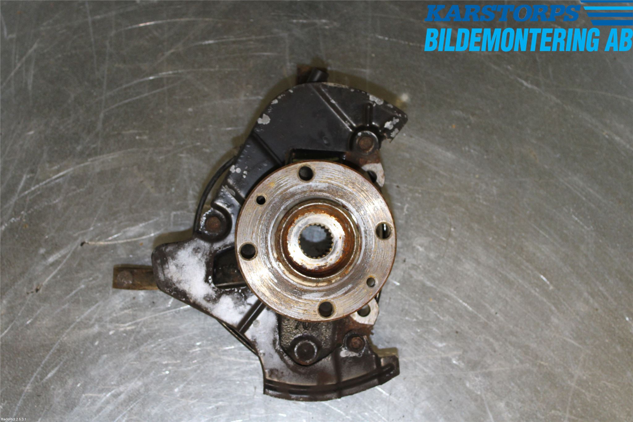 Ford KA 09-16 Styrspindel Lagerhus Hö