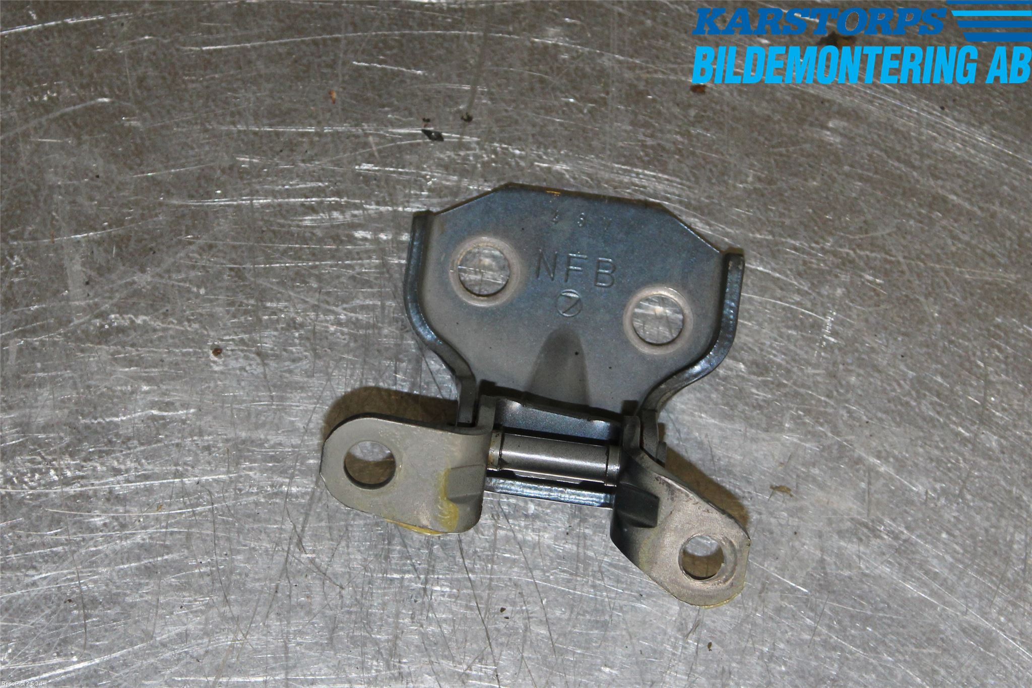 Subaru LEGACY    04-06 Dörrgångjärn