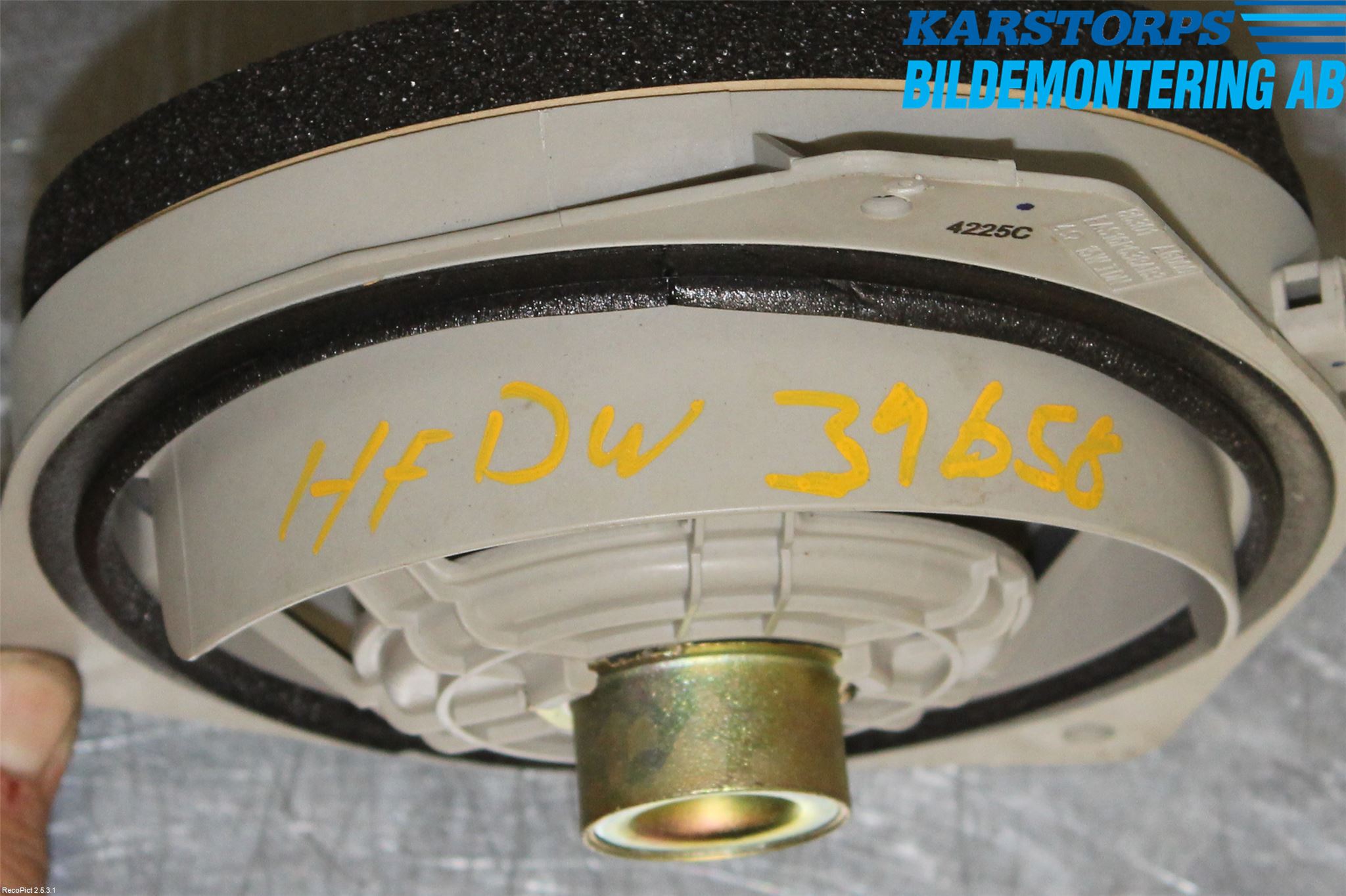 Subaru LEGACY    04-06 Högtalare