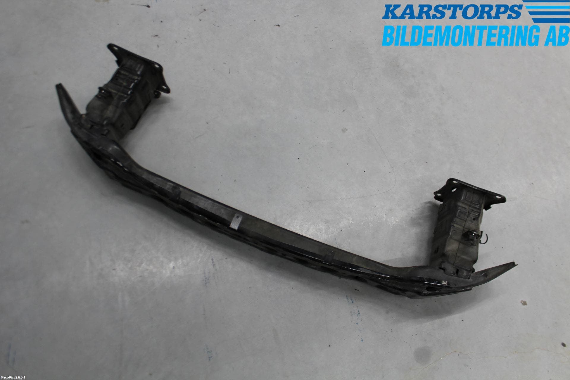 Ford KUGA 13-16 Stötfångarbalk Fram